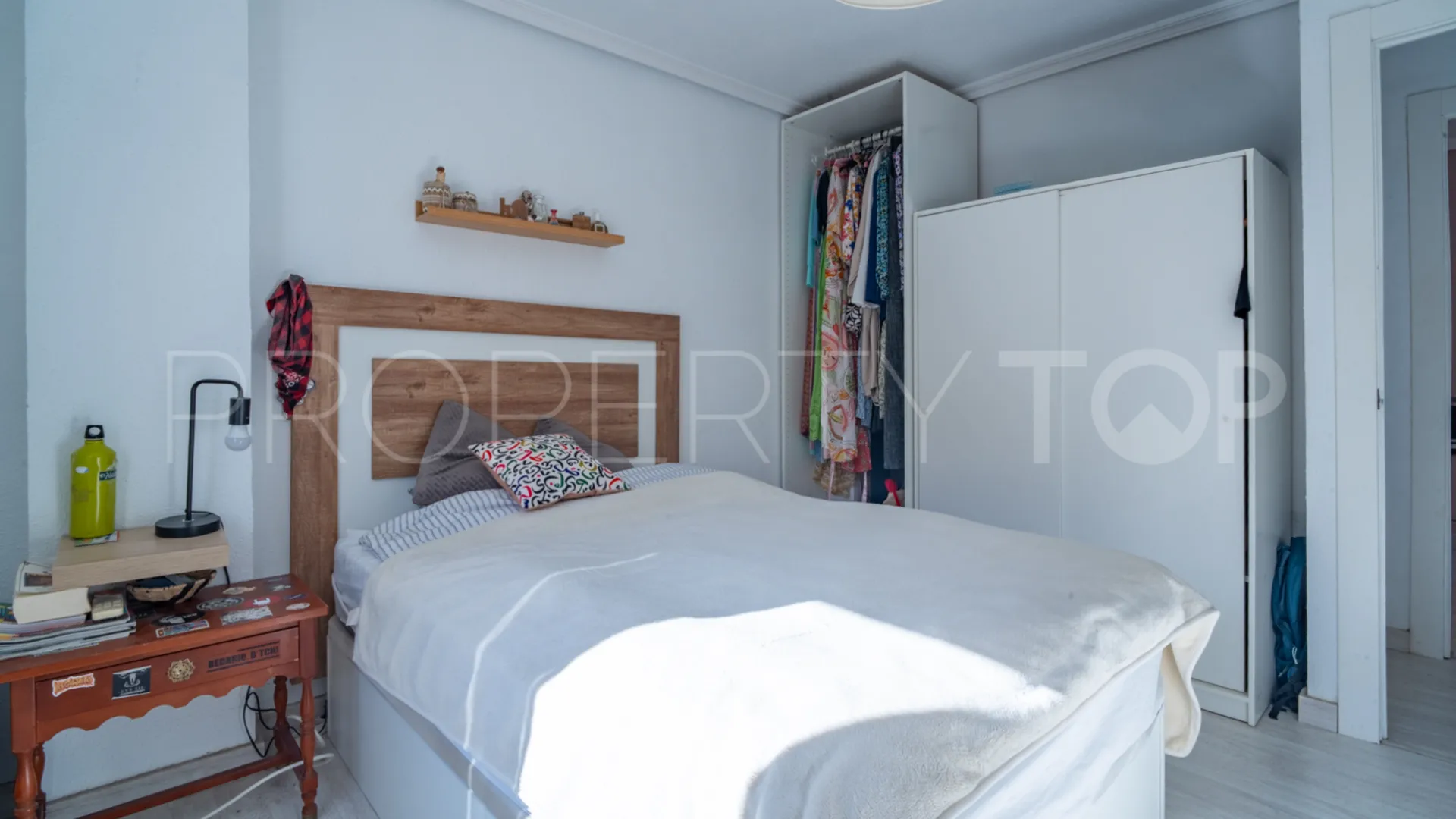 Apartamento en venta de 3 dormitorios en Huelin