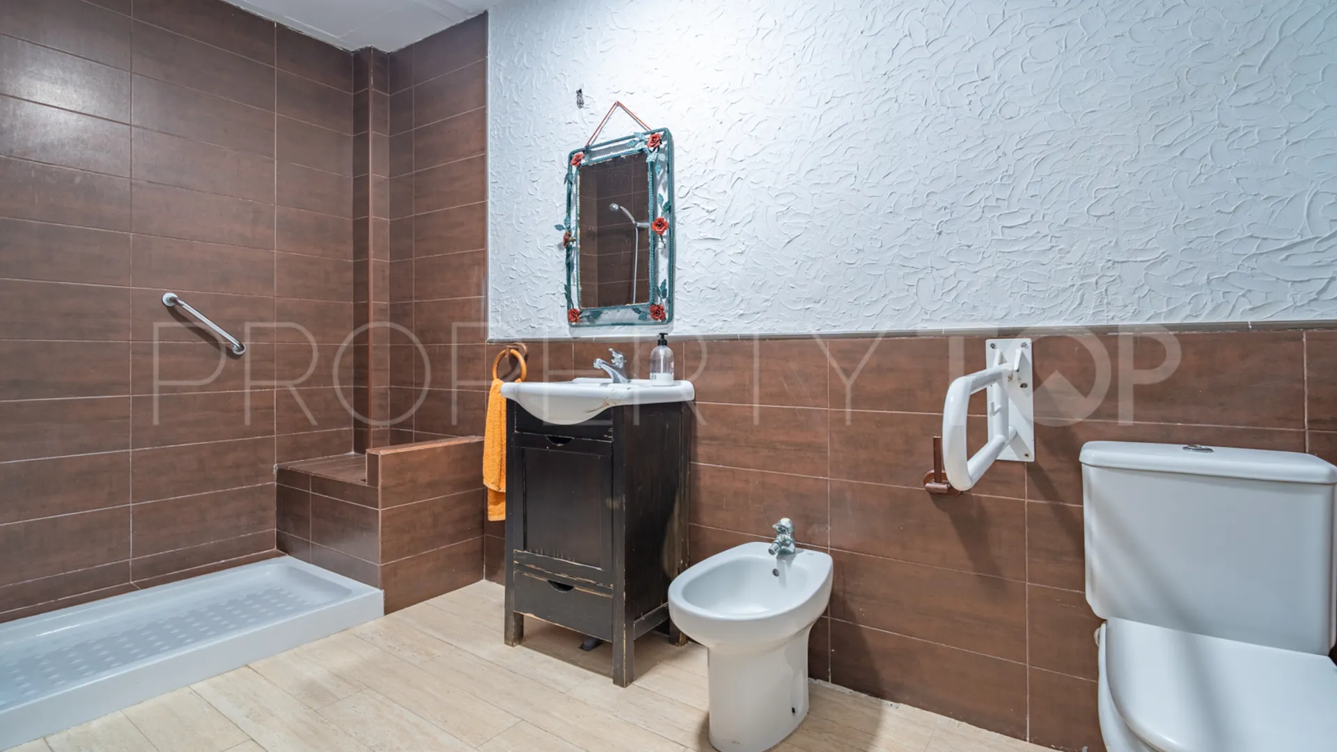 5 bedrooms town house in El Palo for sale