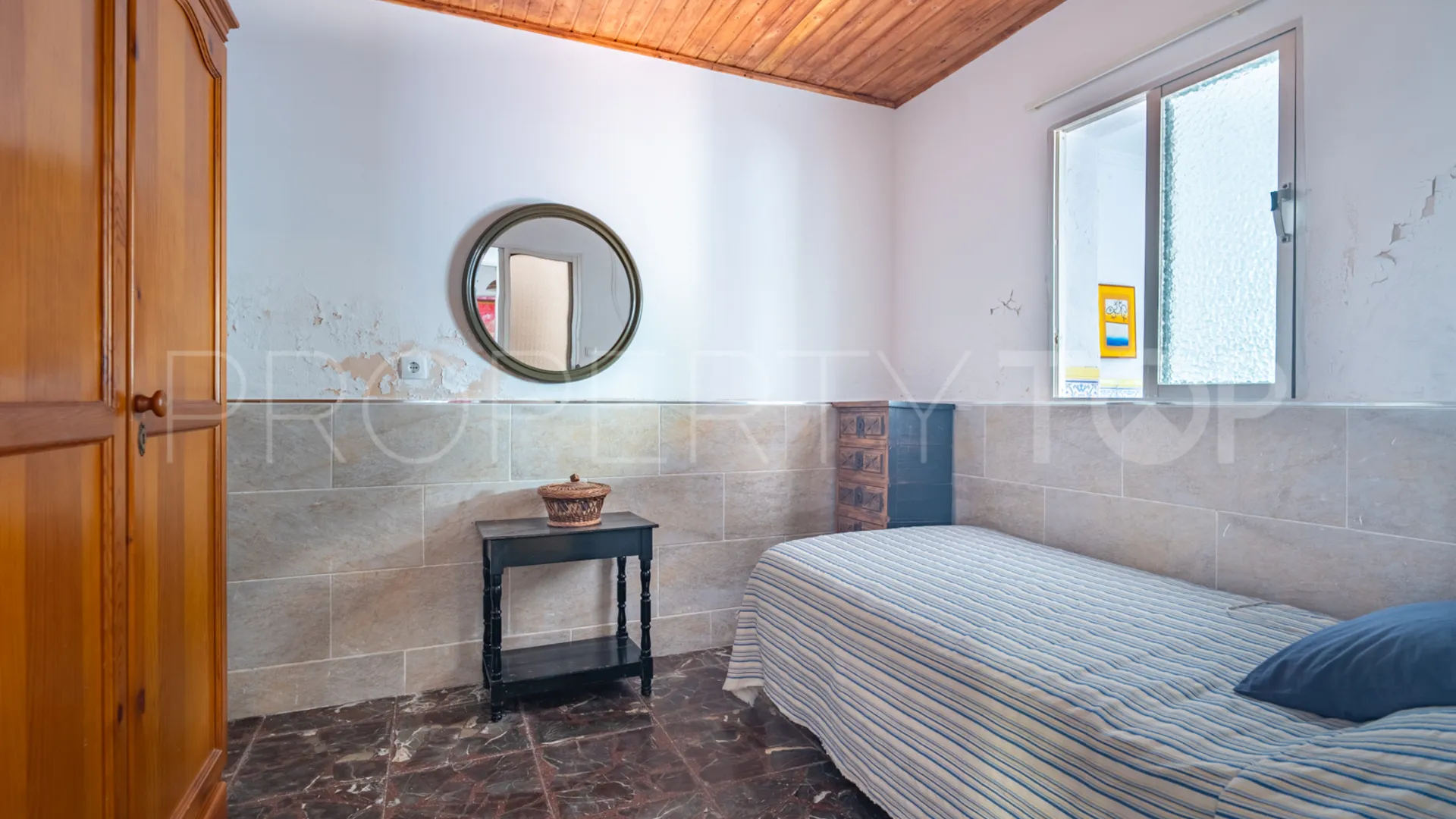 5 bedrooms town house in El Palo for sale