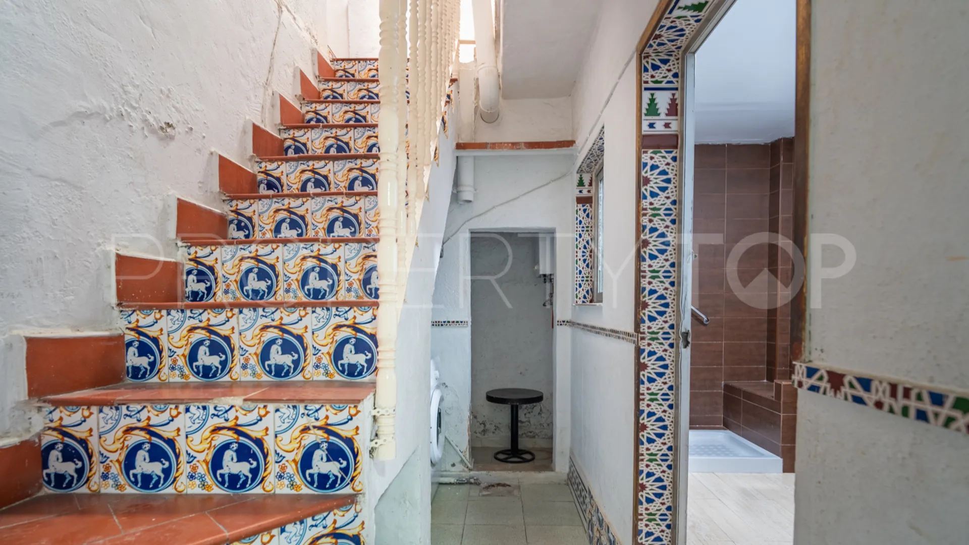 5 bedrooms town house in El Palo for sale