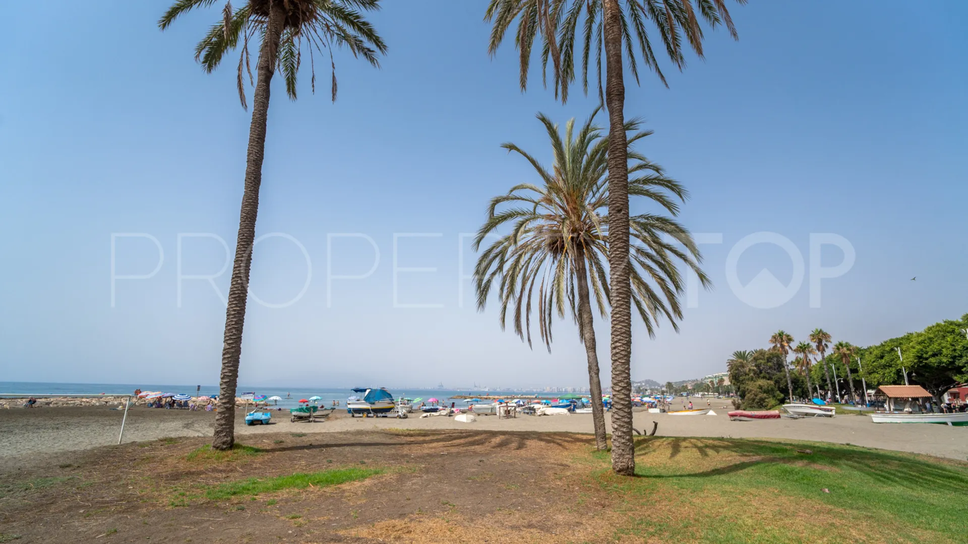 5 bedrooms town house in El Palo for sale
