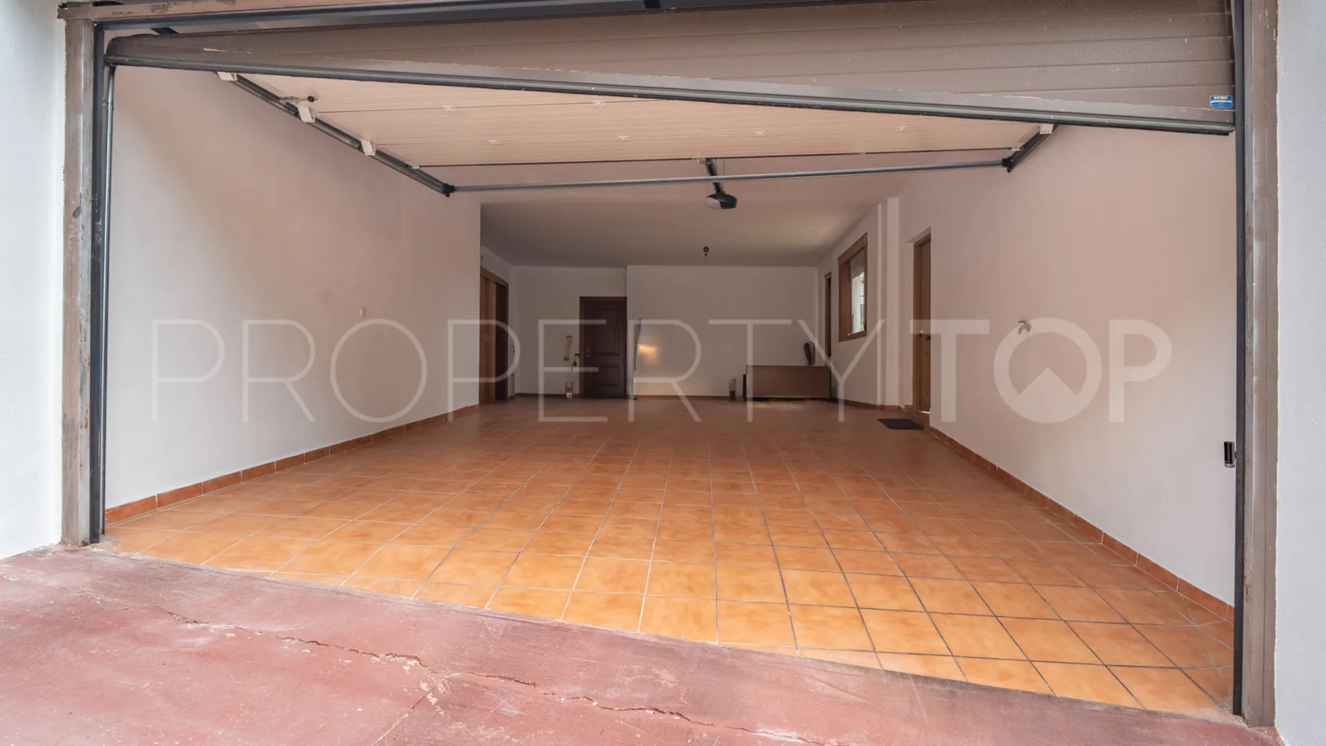 Pinares de San Antón 5 bedrooms house for sale
