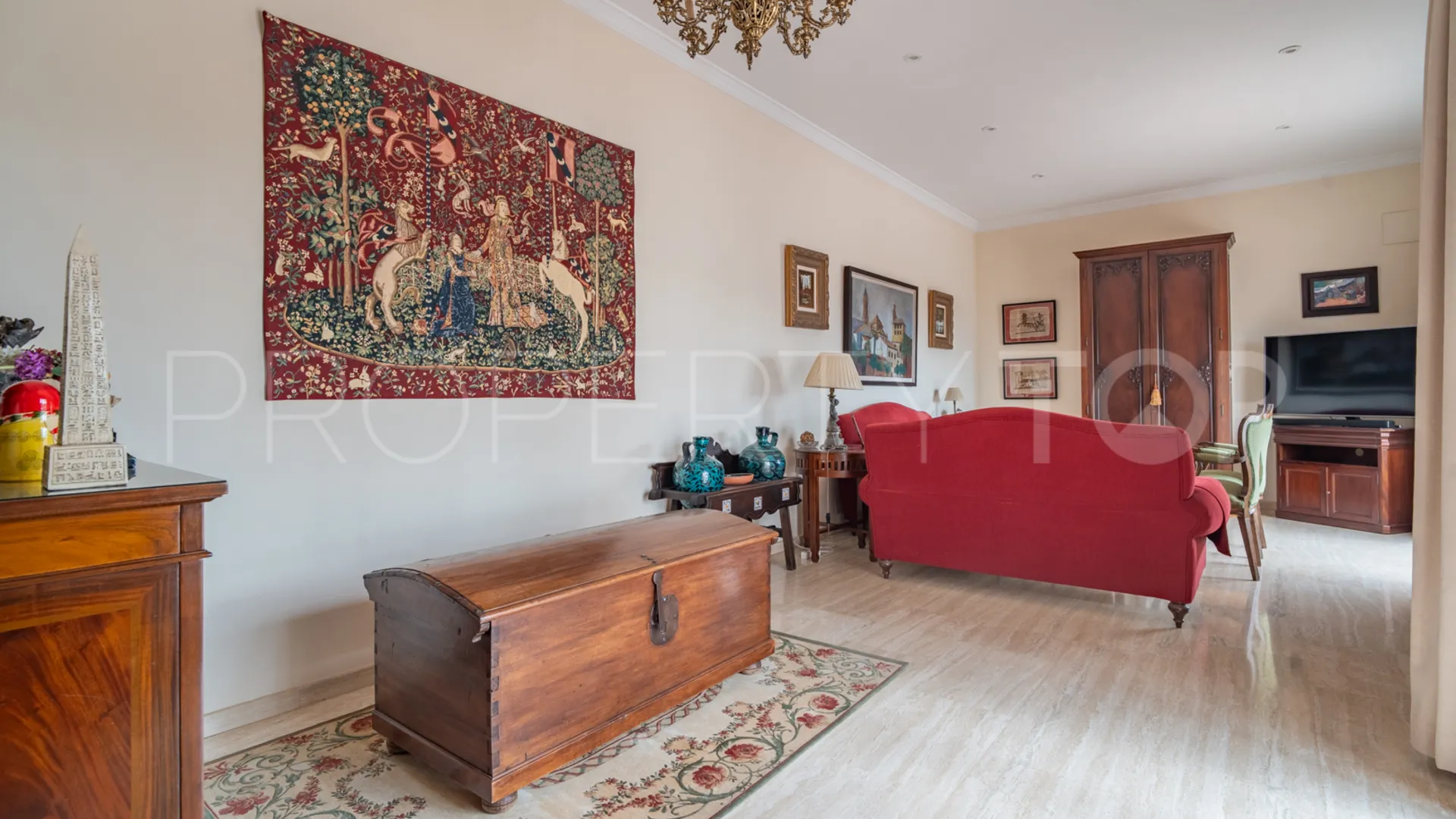 Pinares de San Antón 5 bedrooms house for sale
