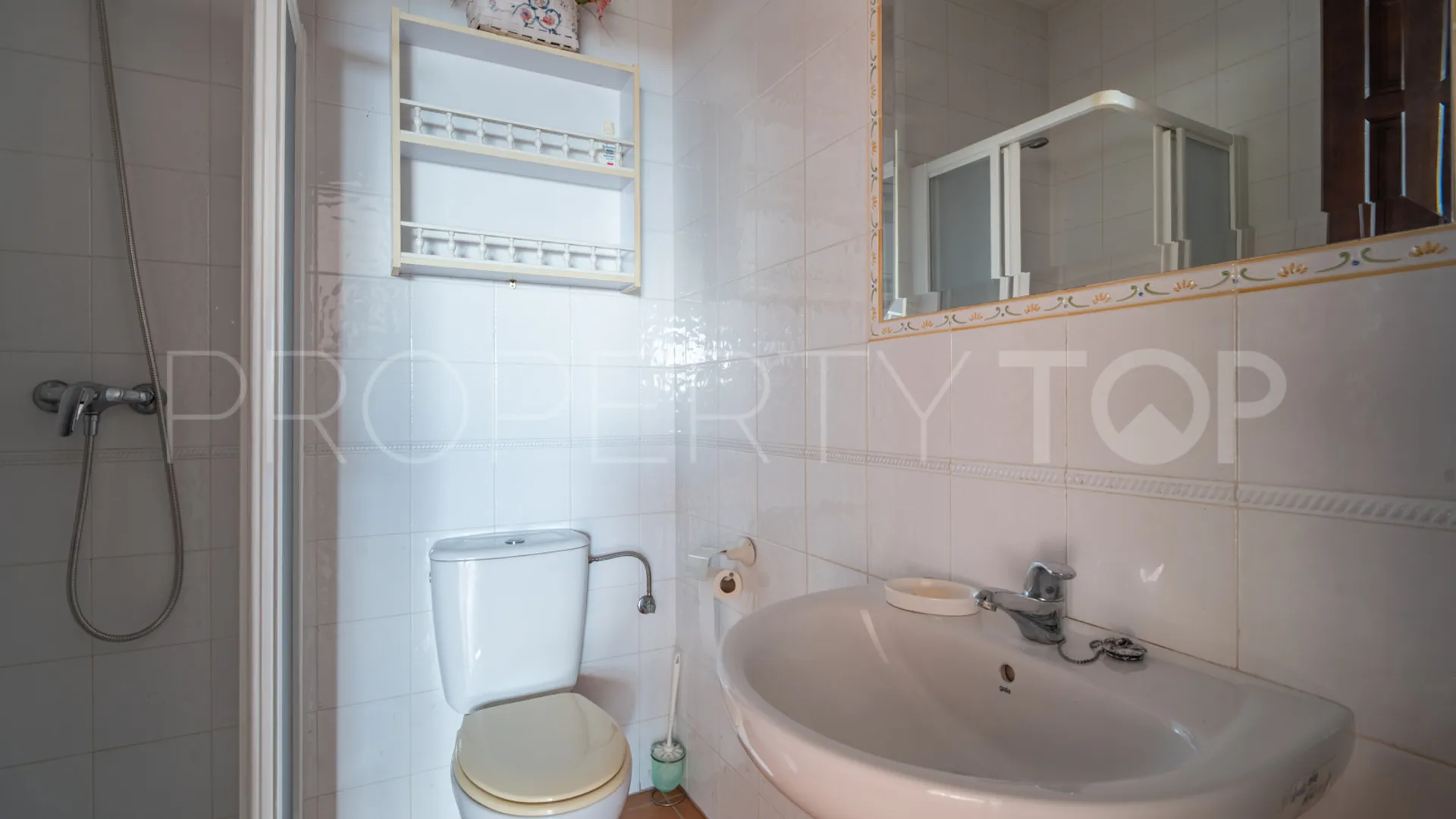 Pinares de San Antón 5 bedrooms house for sale