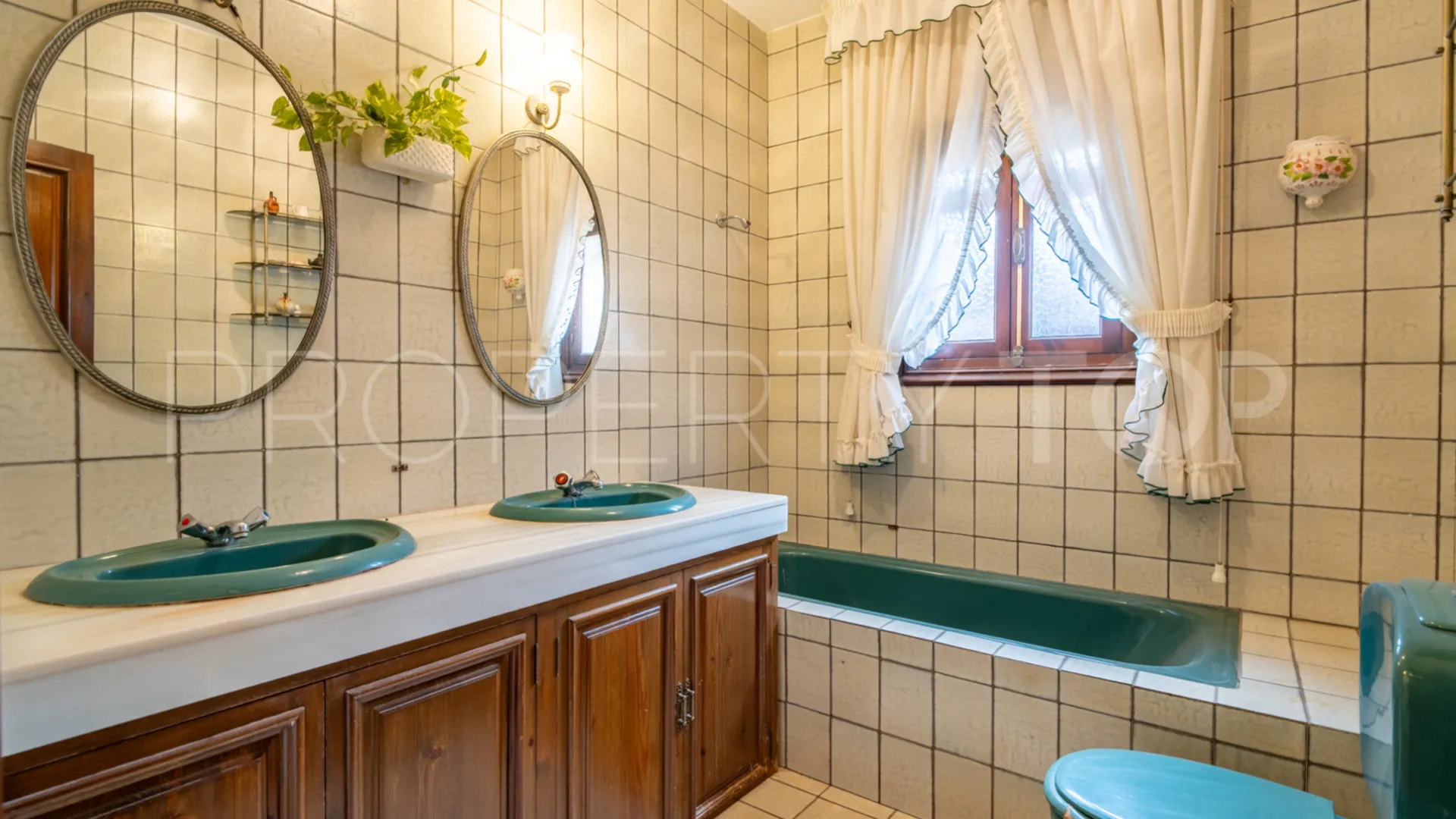 Se vende casa en Mayorazgo