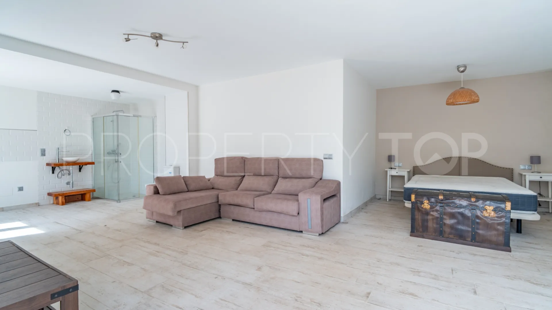 Se vende casa en Mayorazgo