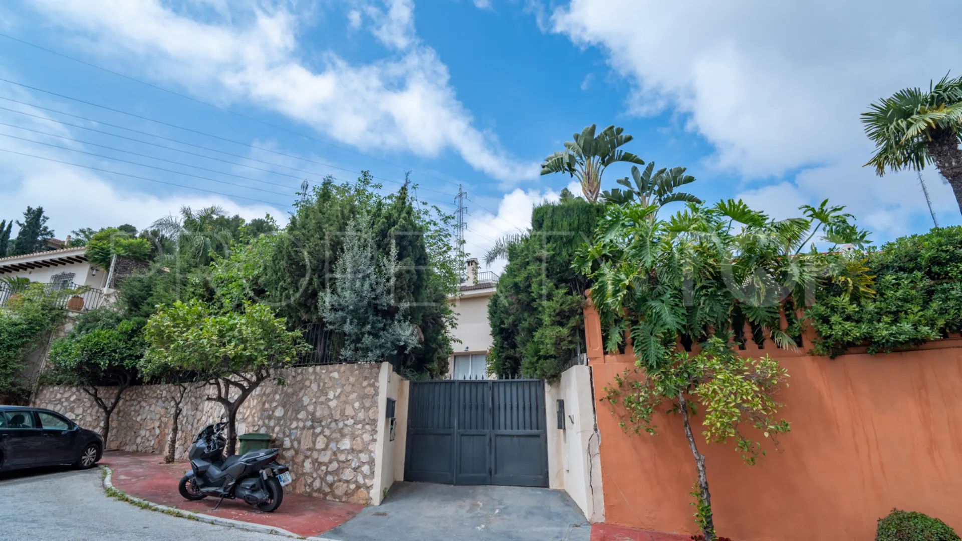 Se vende casa en Mayorazgo