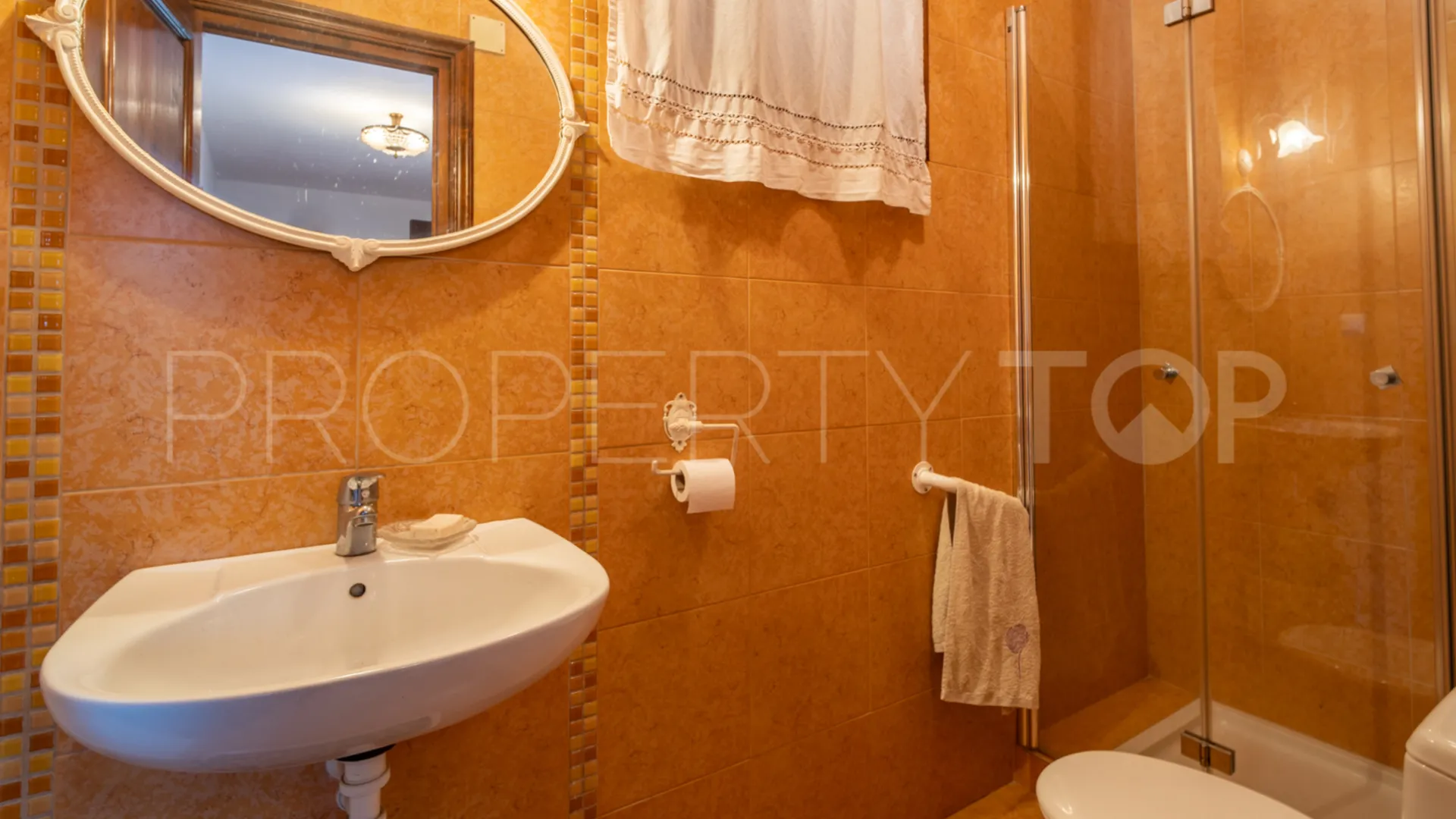 Se vende casa en Mayorazgo
