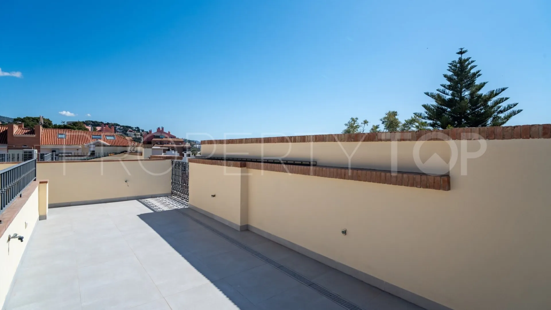 Duplex en venta en El Limonar de 3 dormitorios