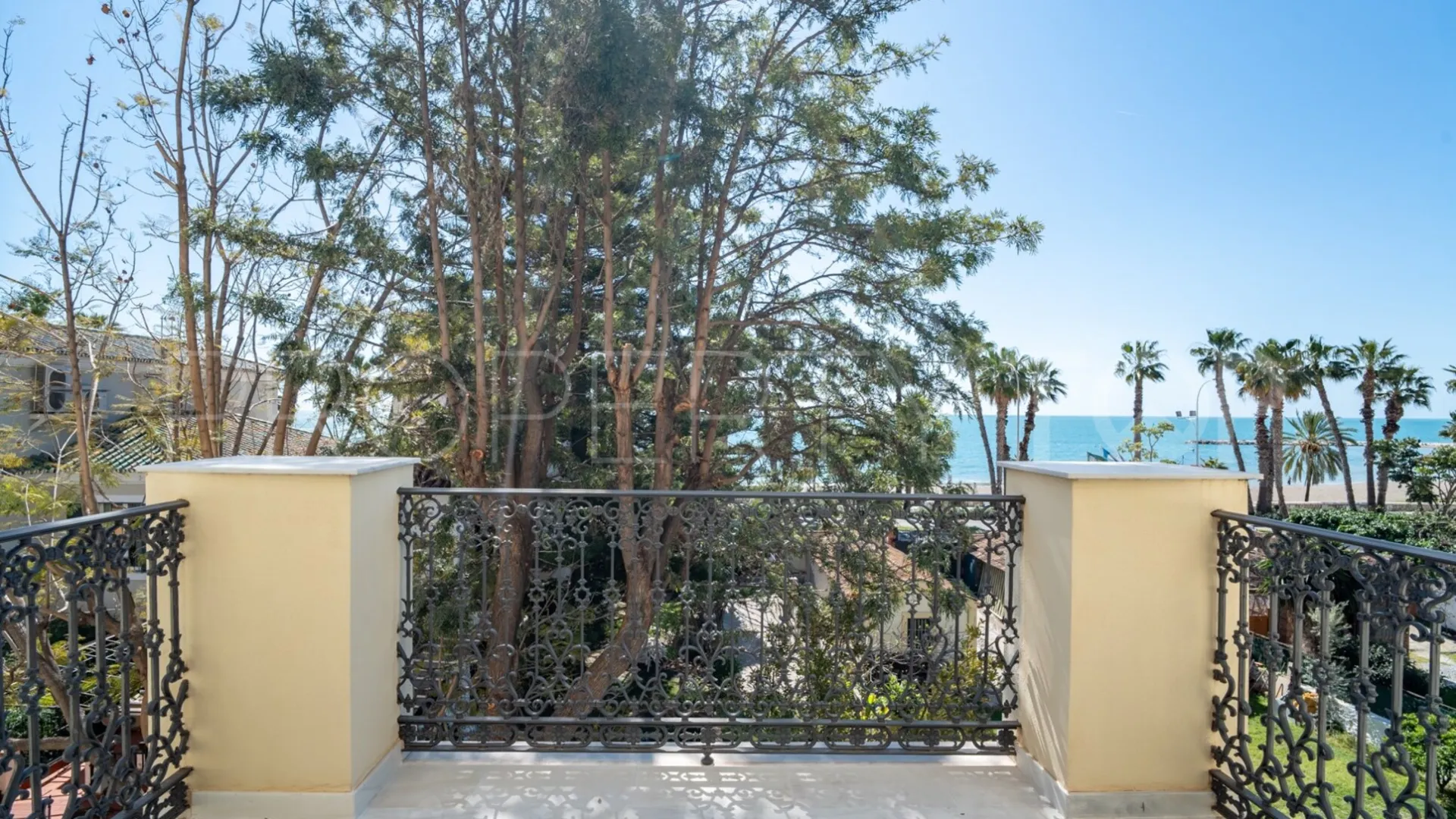 Duplex en venta en El Limonar de 3 dormitorios