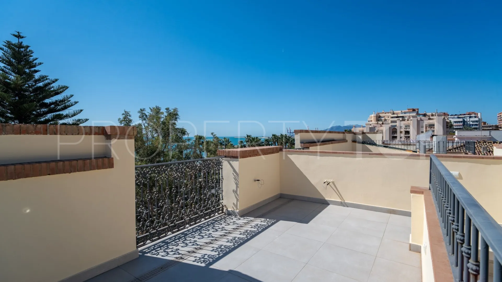 Buy El Limonar duplex