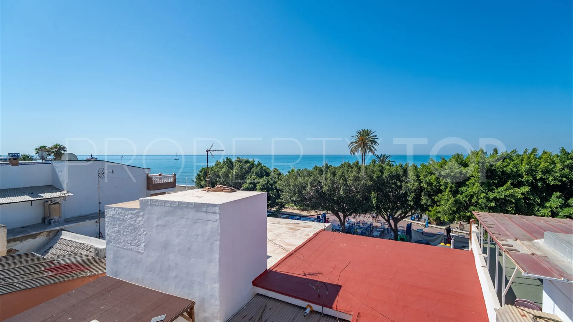 Town house for sale in El Palo