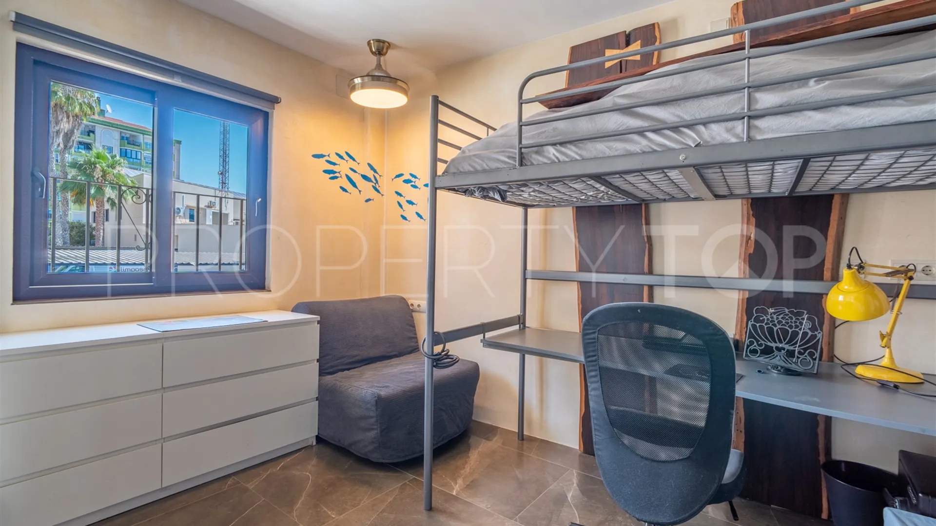 Town house for sale in El Palo