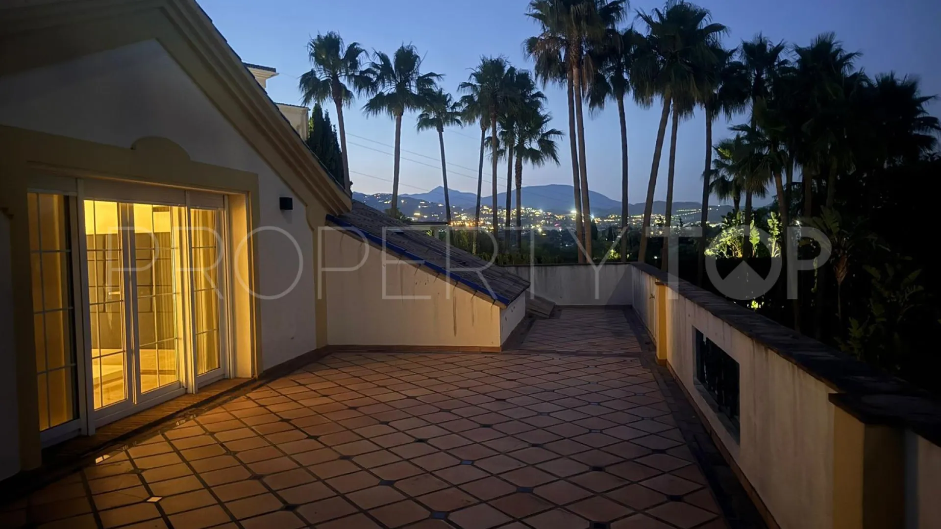 For sale villa in Monte Biarritz with 3 bedrooms