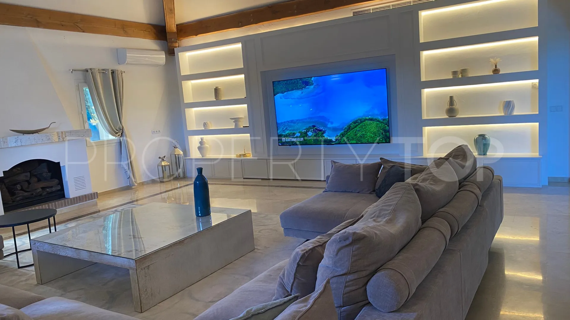 For sale villa in Monte Biarritz with 3 bedrooms