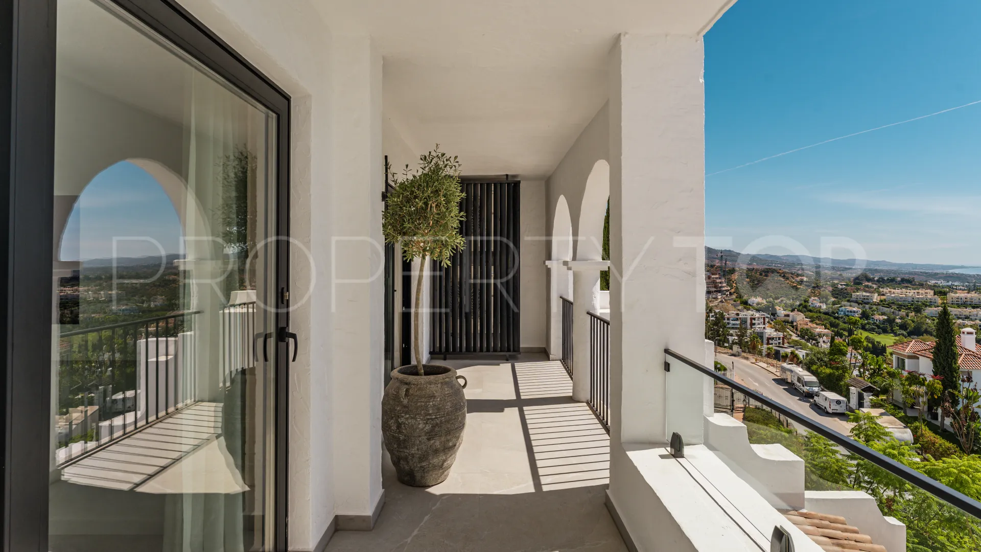 For sale La Heredia 3 bedrooms duplex