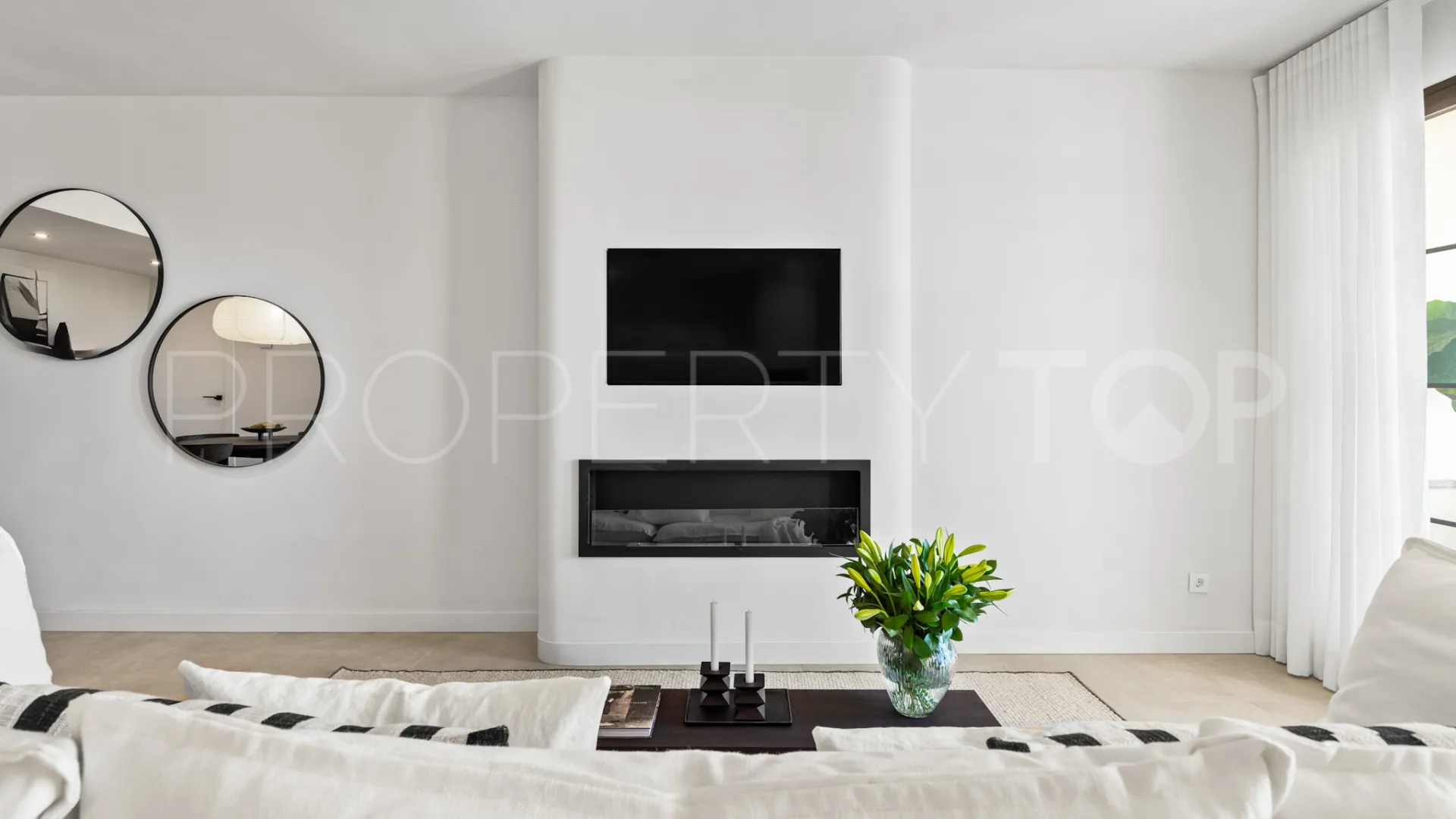 Apartamento planta baja a la venta en Las Jacarandas