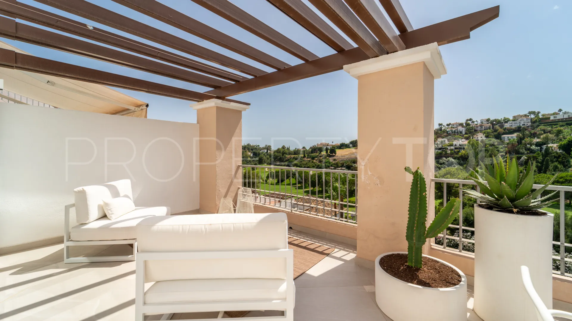For sale penthouse in Los Arqueros