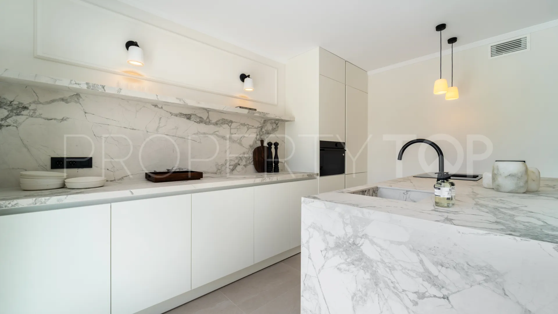 For sale penthouse in Los Arqueros