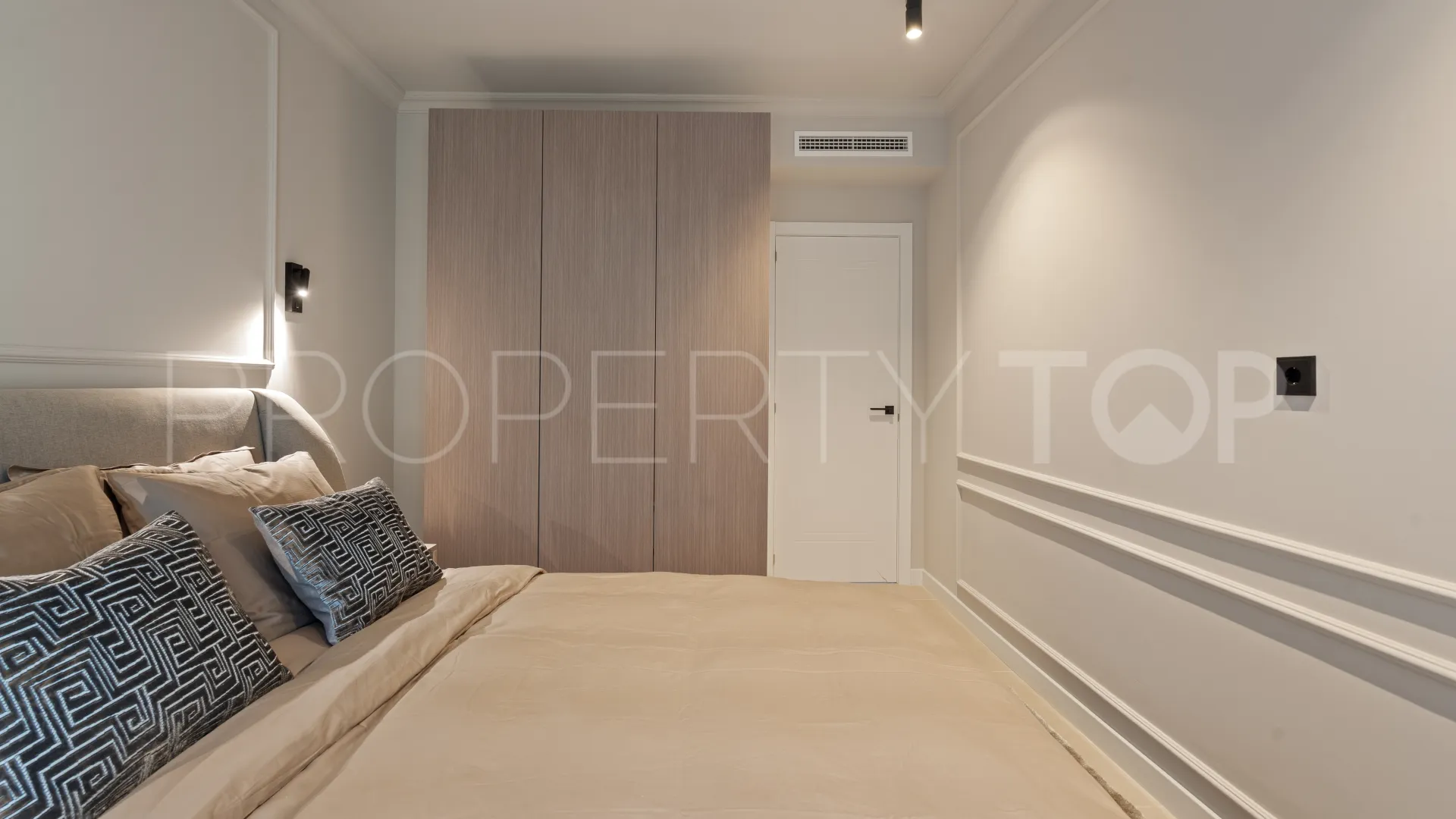Comprar apartamento en Altos de La Quinta con 3 dormitorios