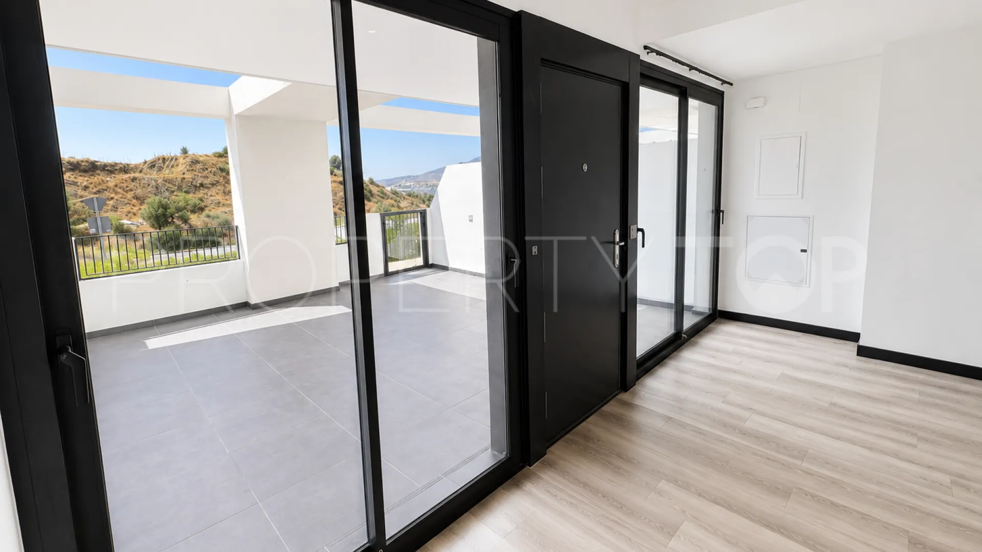 Se vende apartamento en Cala de Mijas de 3 dormitorios