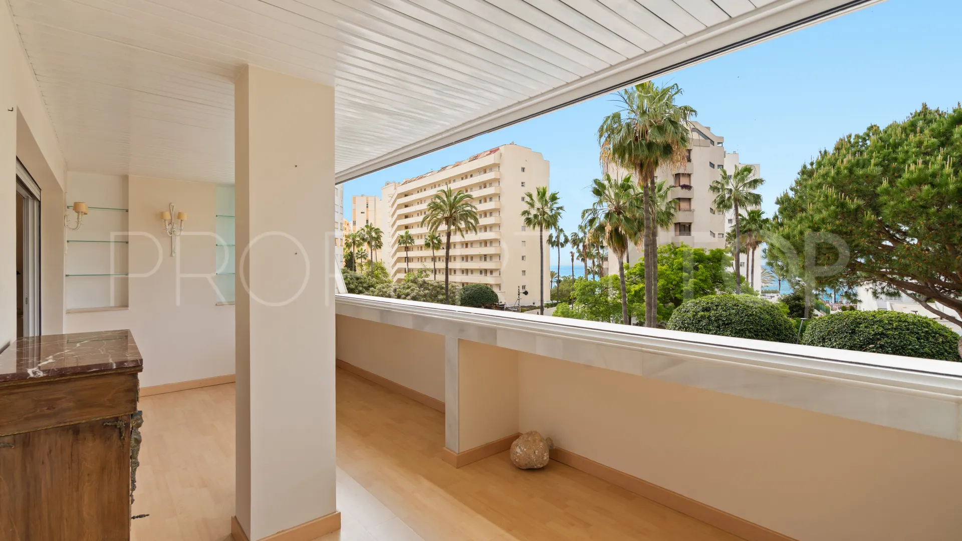 Playa de la Fontanilla, apartamento a la venta de 3 dormitorios
