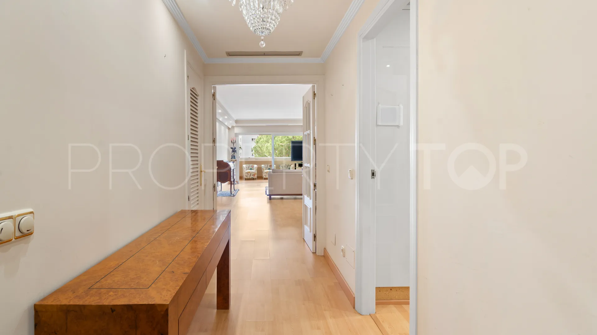 Playa de la Fontanilla, apartamento a la venta de 3 dormitorios