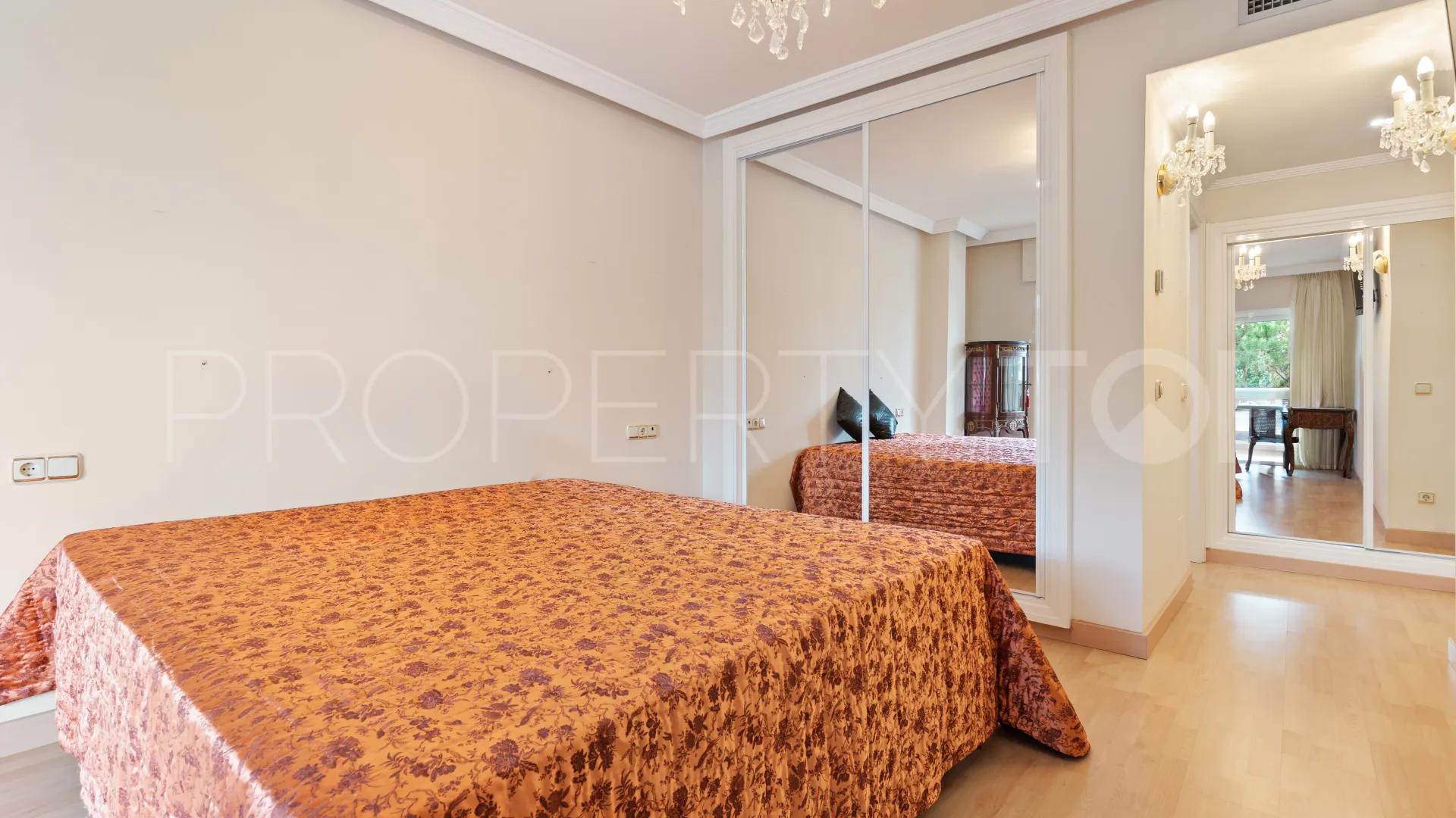 Playa de la Fontanilla, apartamento a la venta de 3 dormitorios