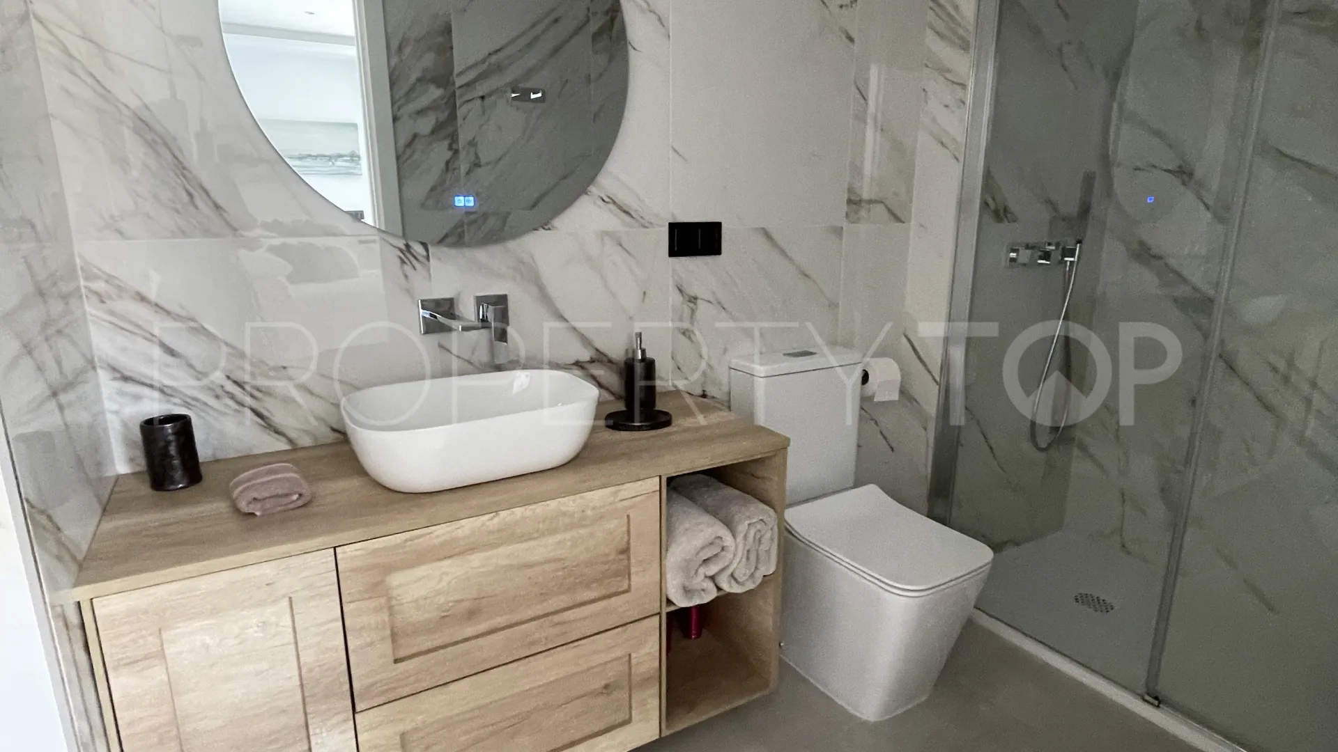 Buy town house in Marina de Casares
