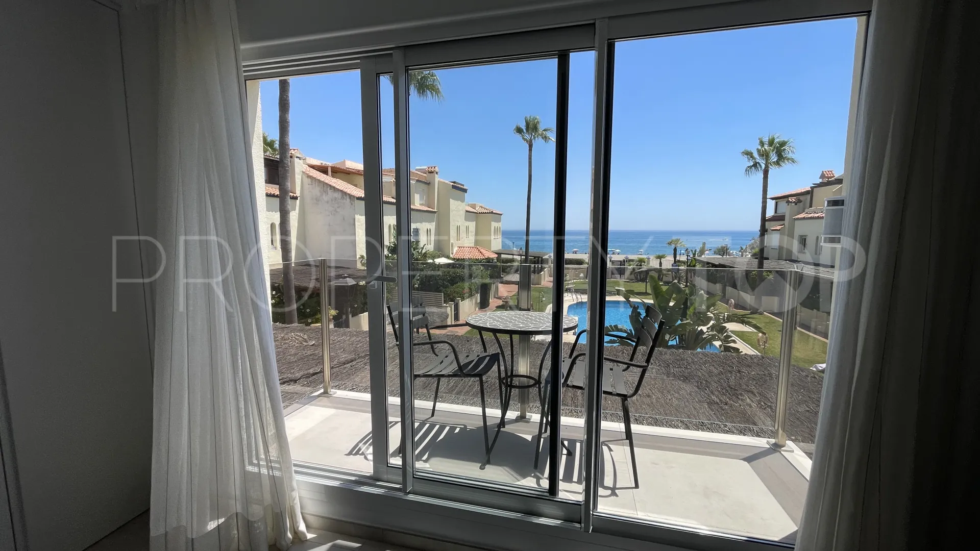 Buy town house in Marina de Casares