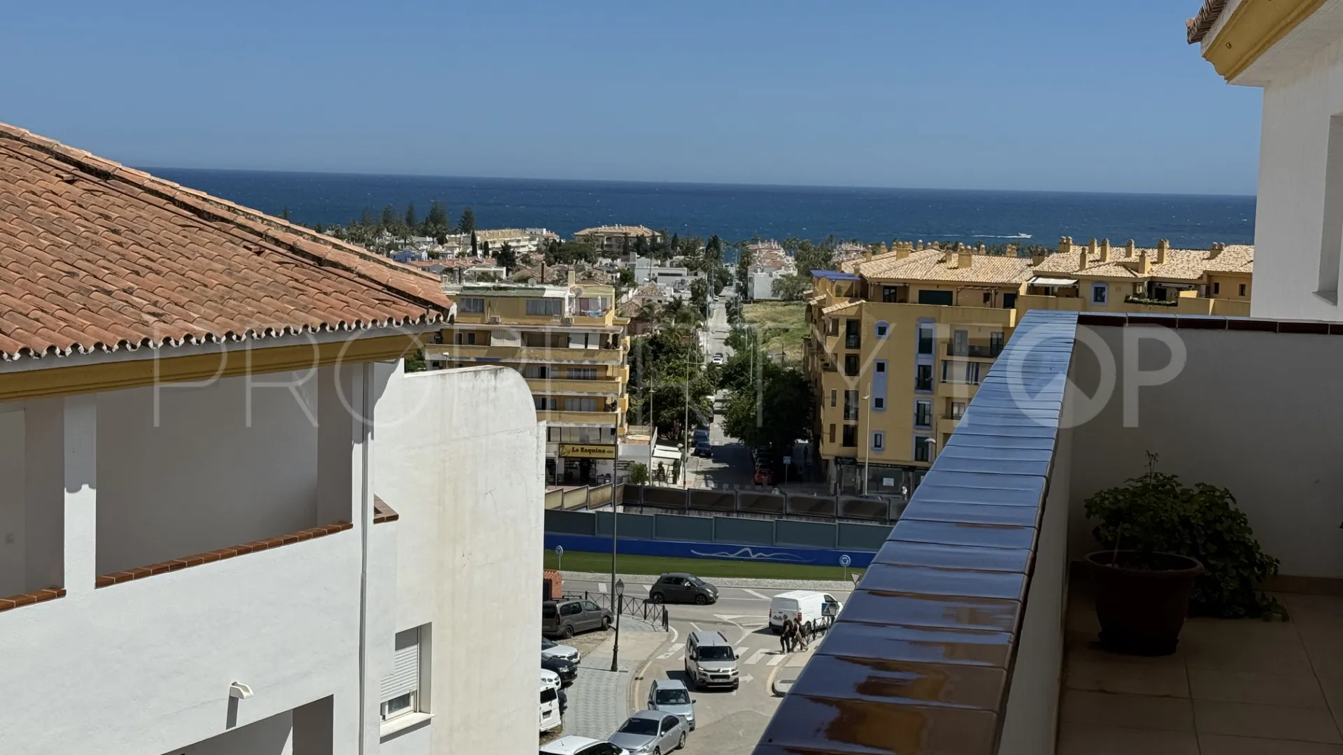 For sale penthouse with 3 bedrooms in San Pedro de Alcantara