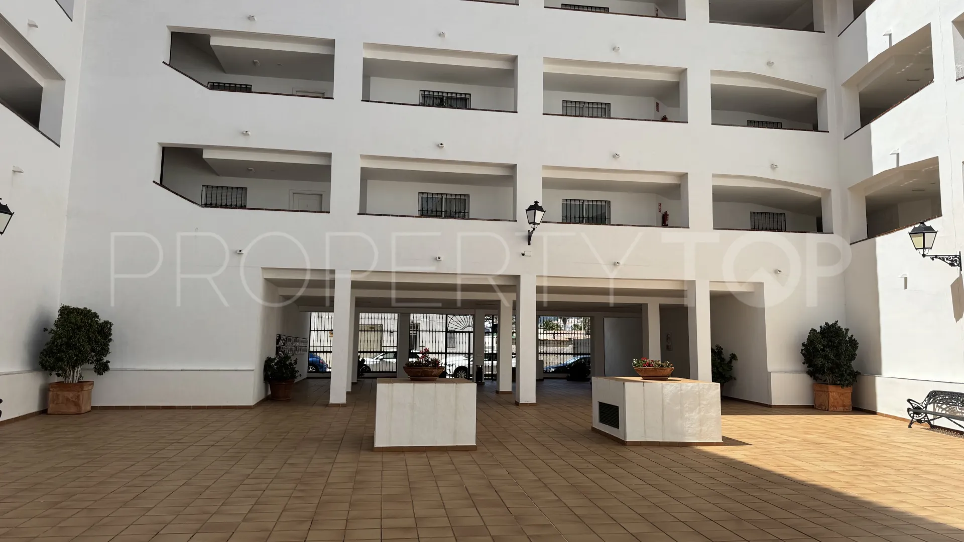 For sale penthouse with 3 bedrooms in San Pedro de Alcantara