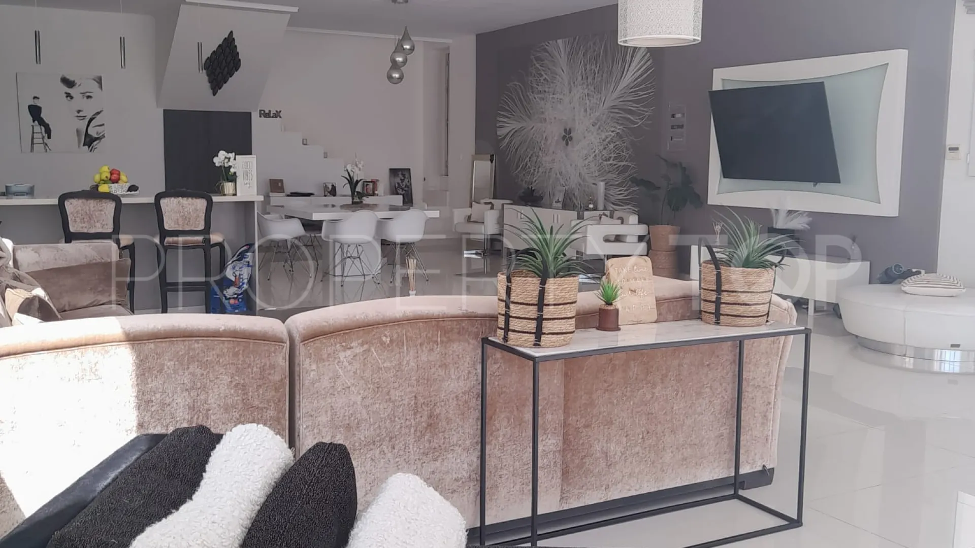 For sale Nueva Andalucia house