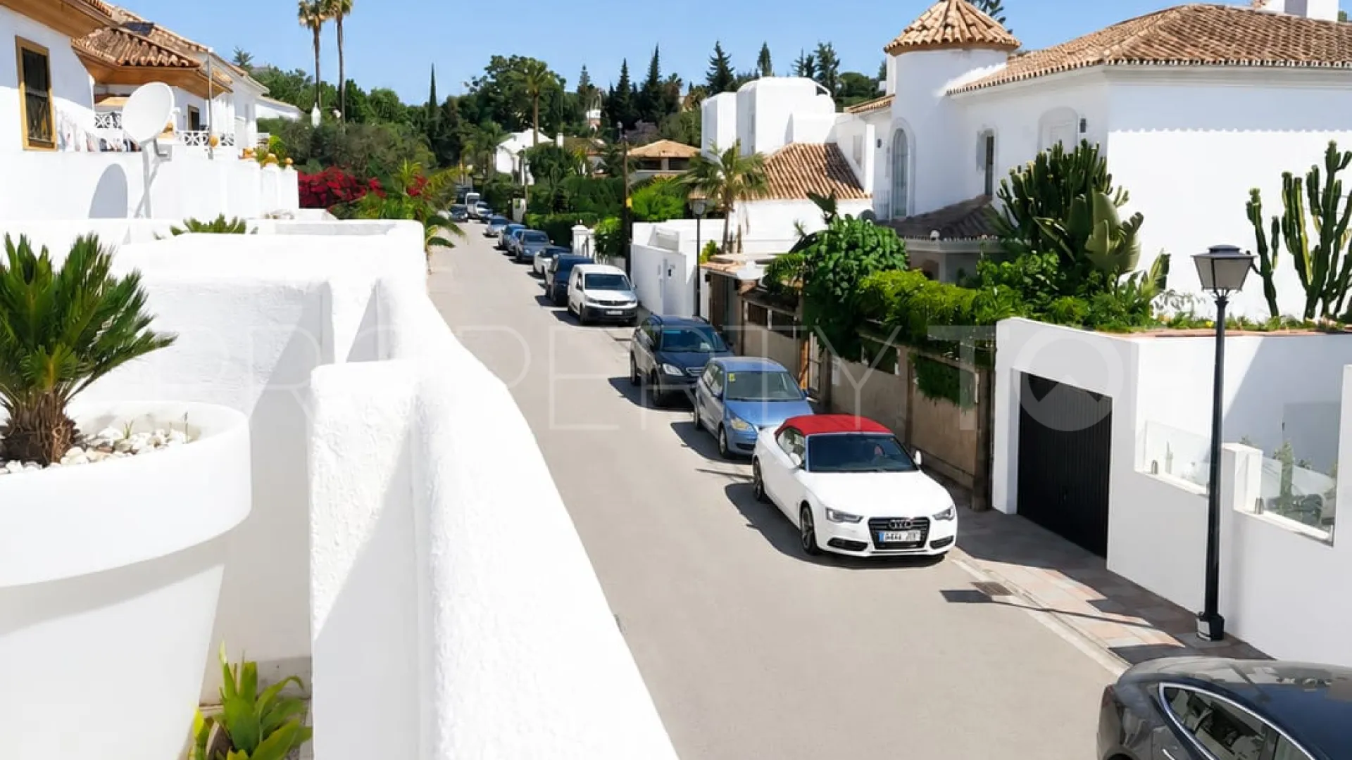 Casa a la venta en Nueva Andalucia