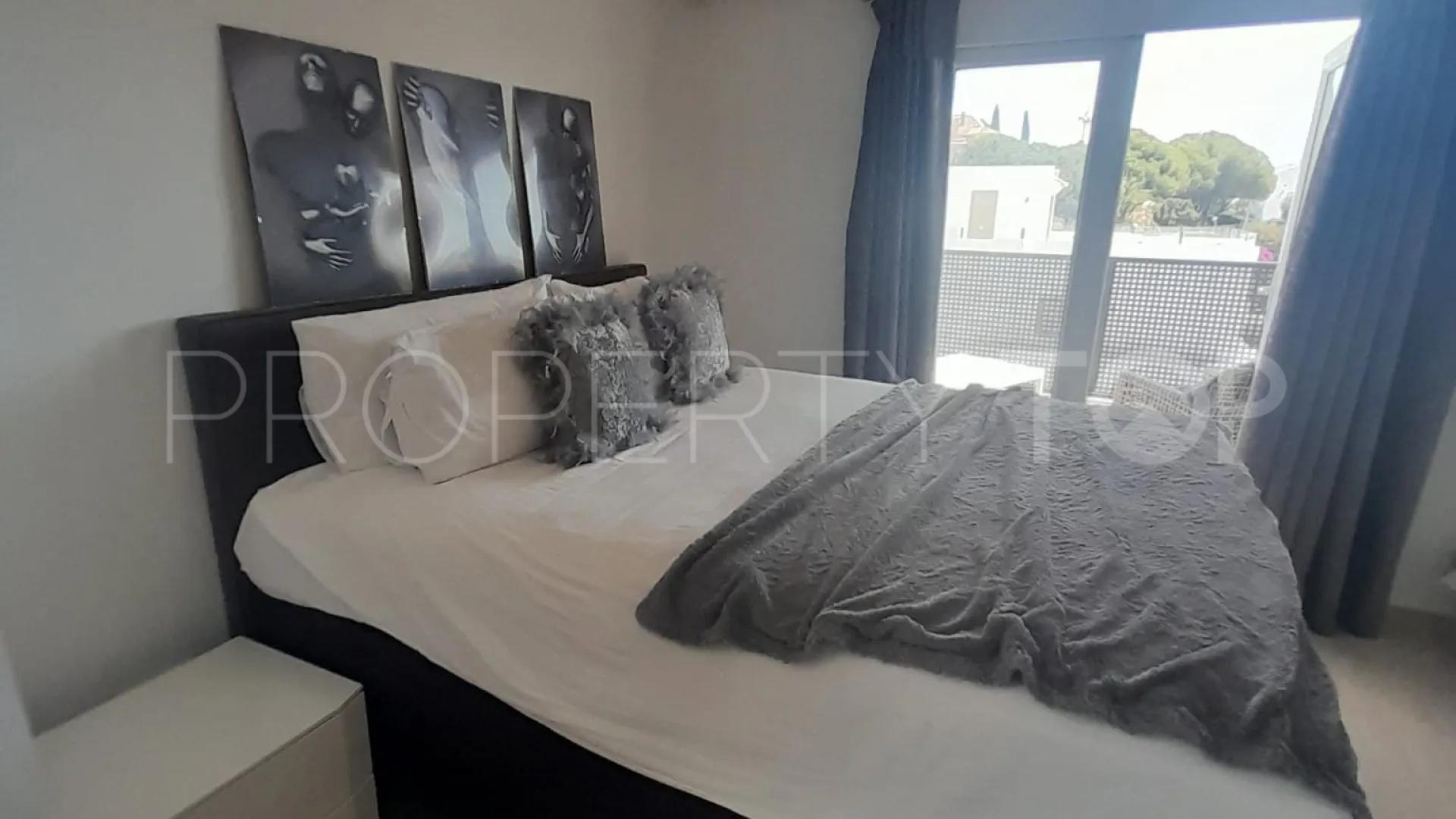 For sale Nueva Andalucia house