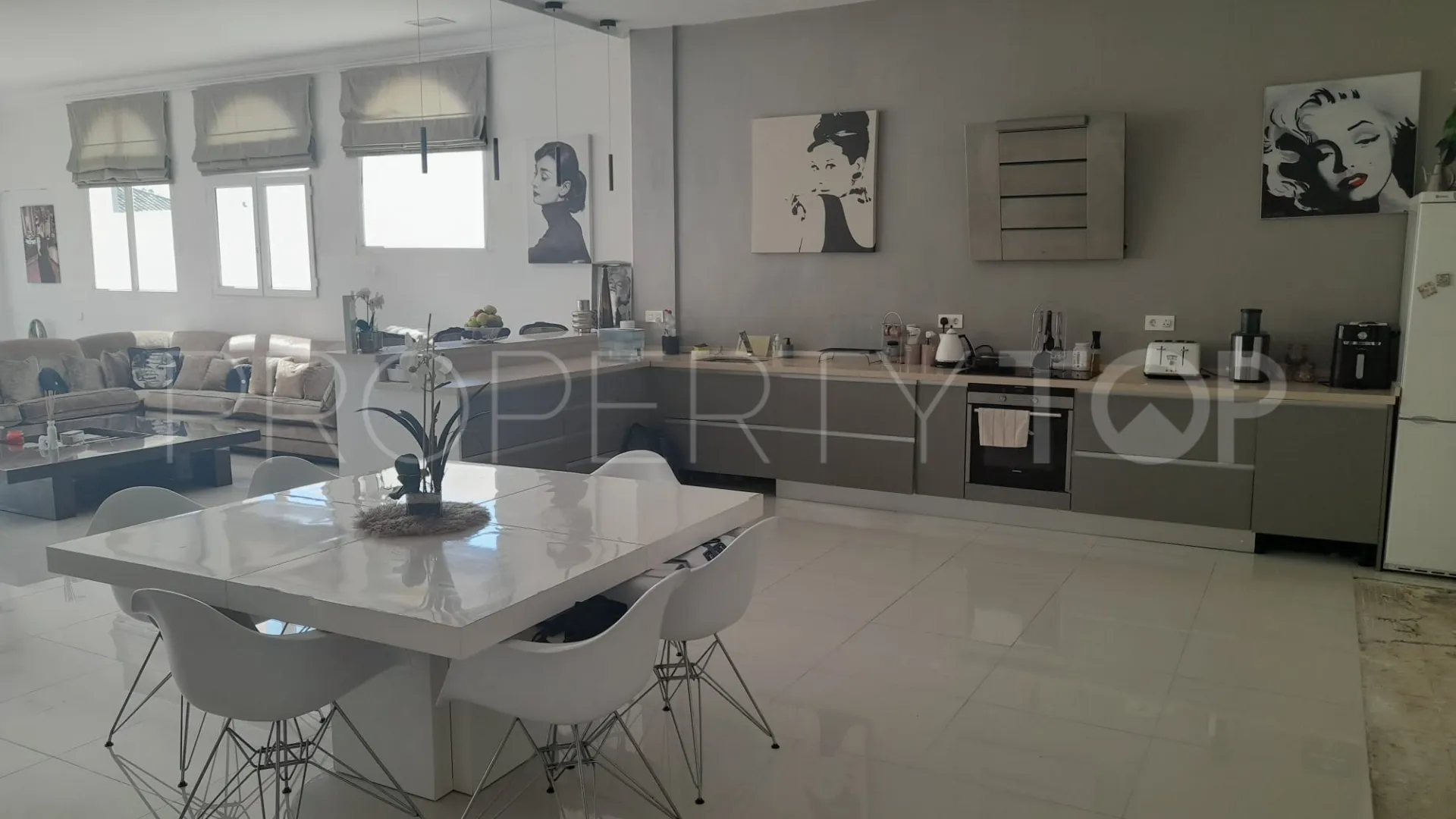 For sale Nueva Andalucia house
