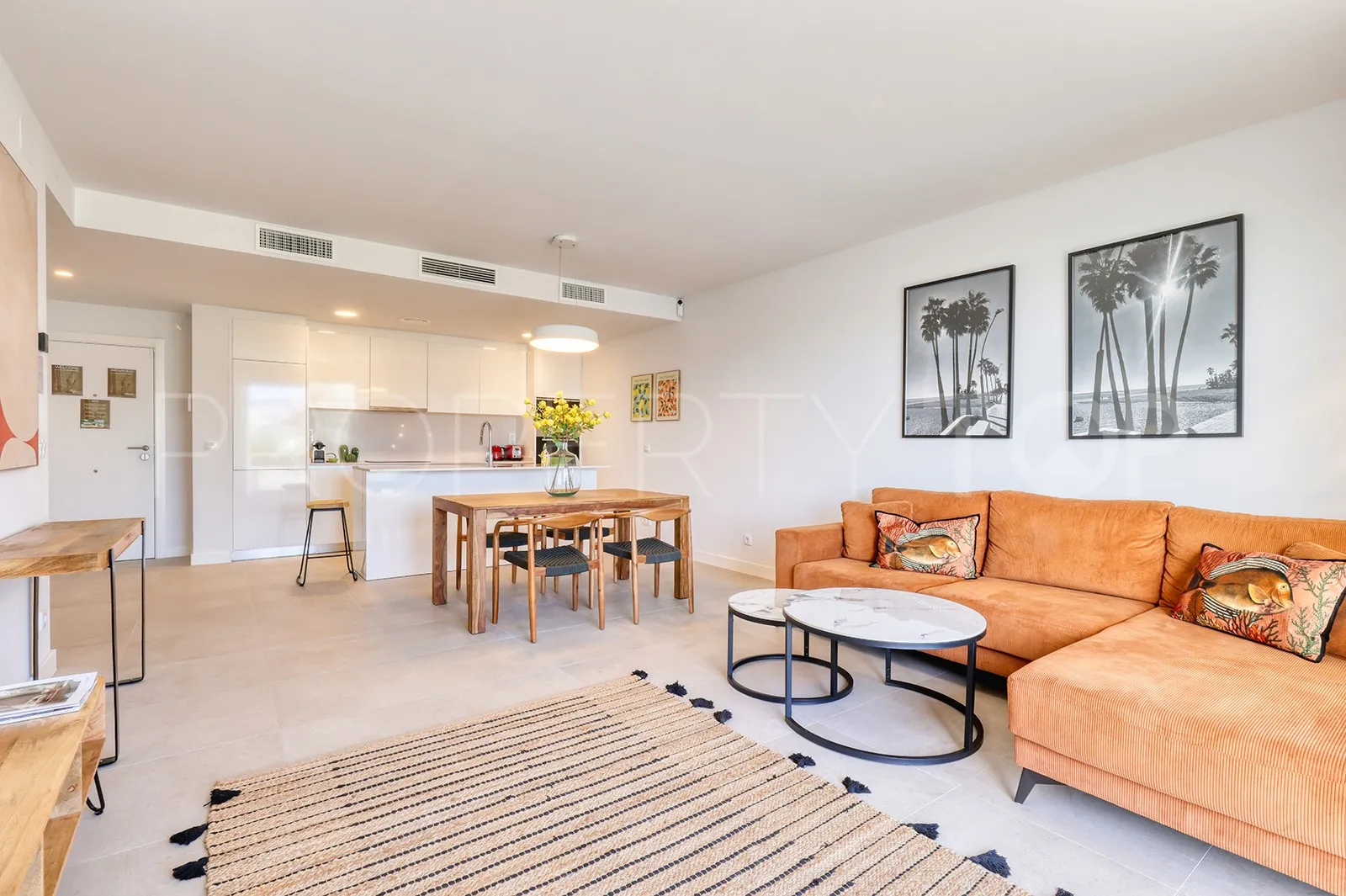 For sale apartment in Las Mesas