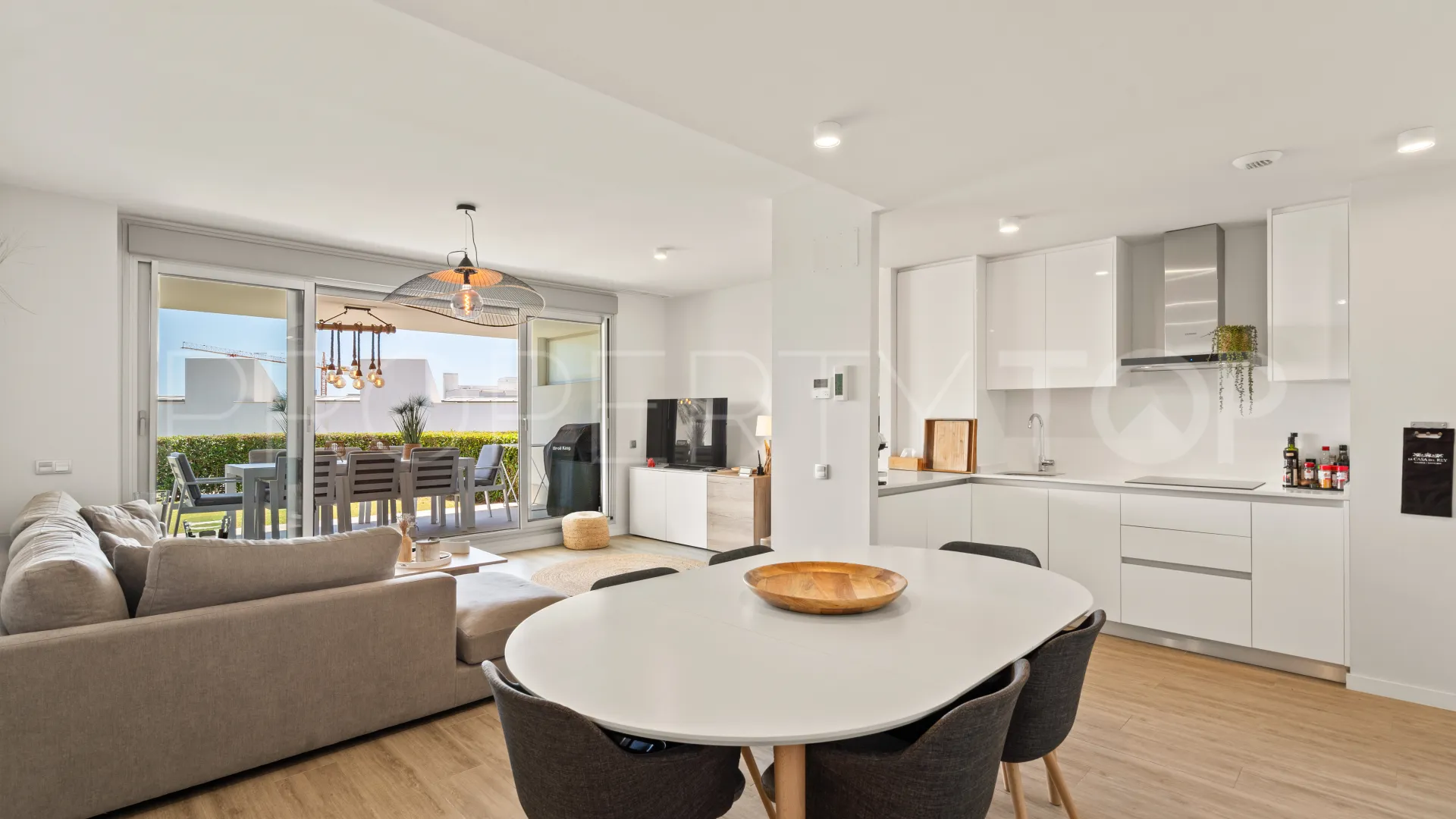 3 bedrooms ground floor apartment in Cancelada for sale