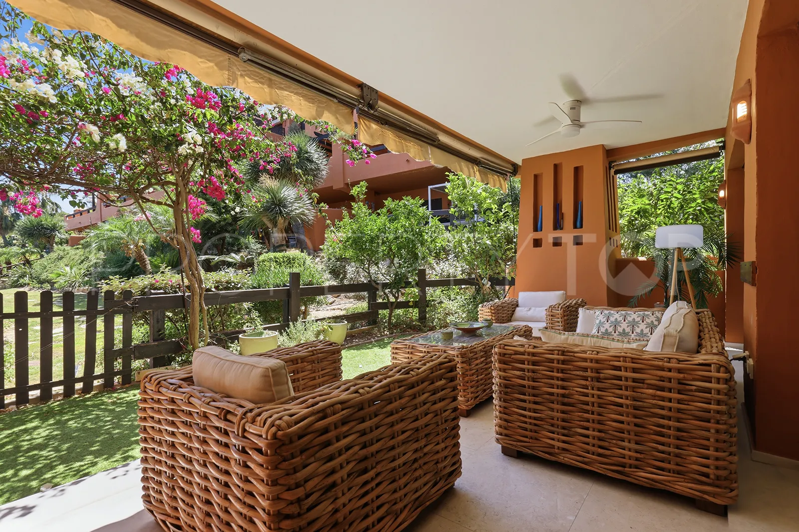 Apartamento planta baja a la venta en La Galera