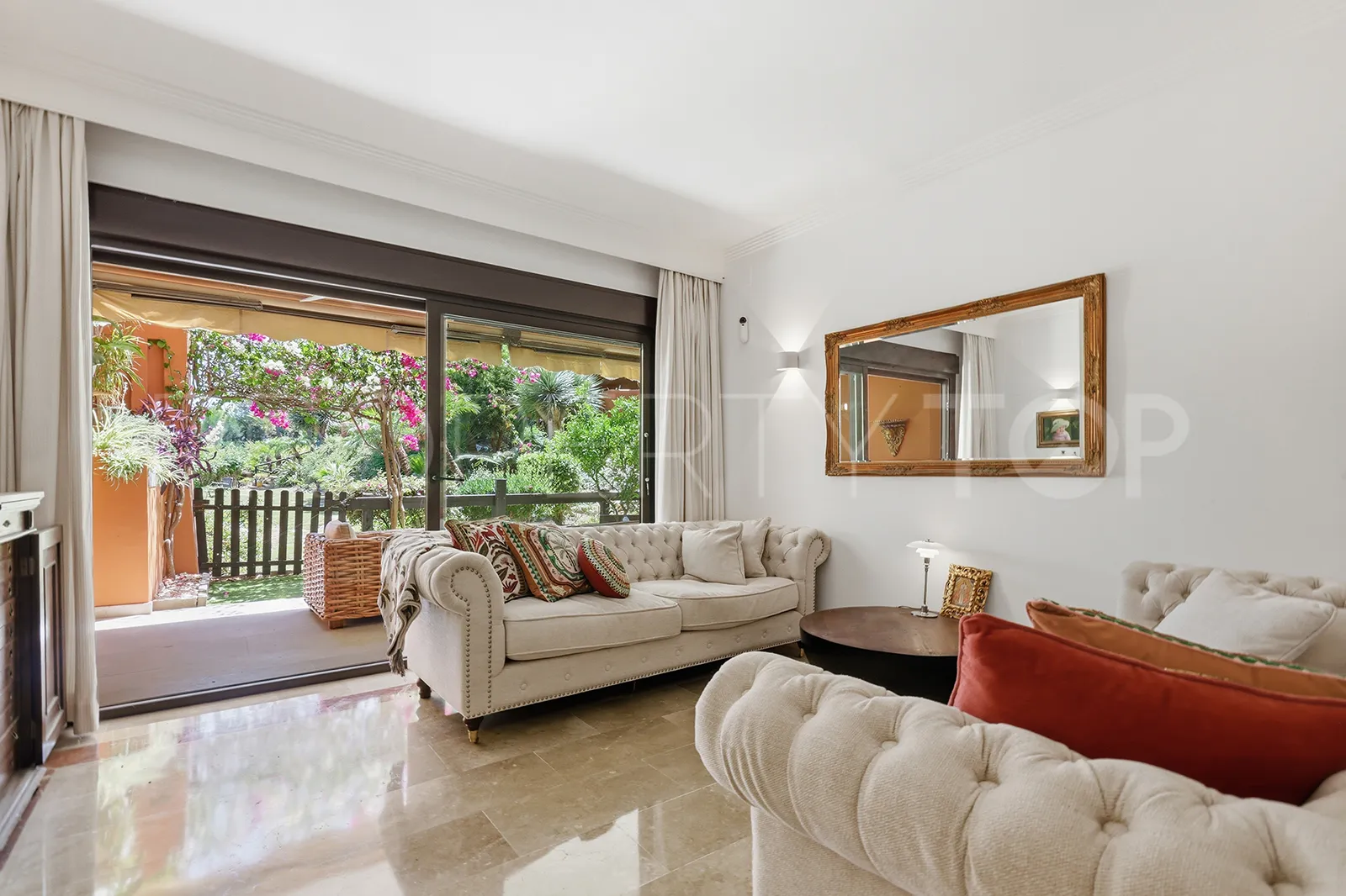 Apartamento planta baja a la venta en La Galera