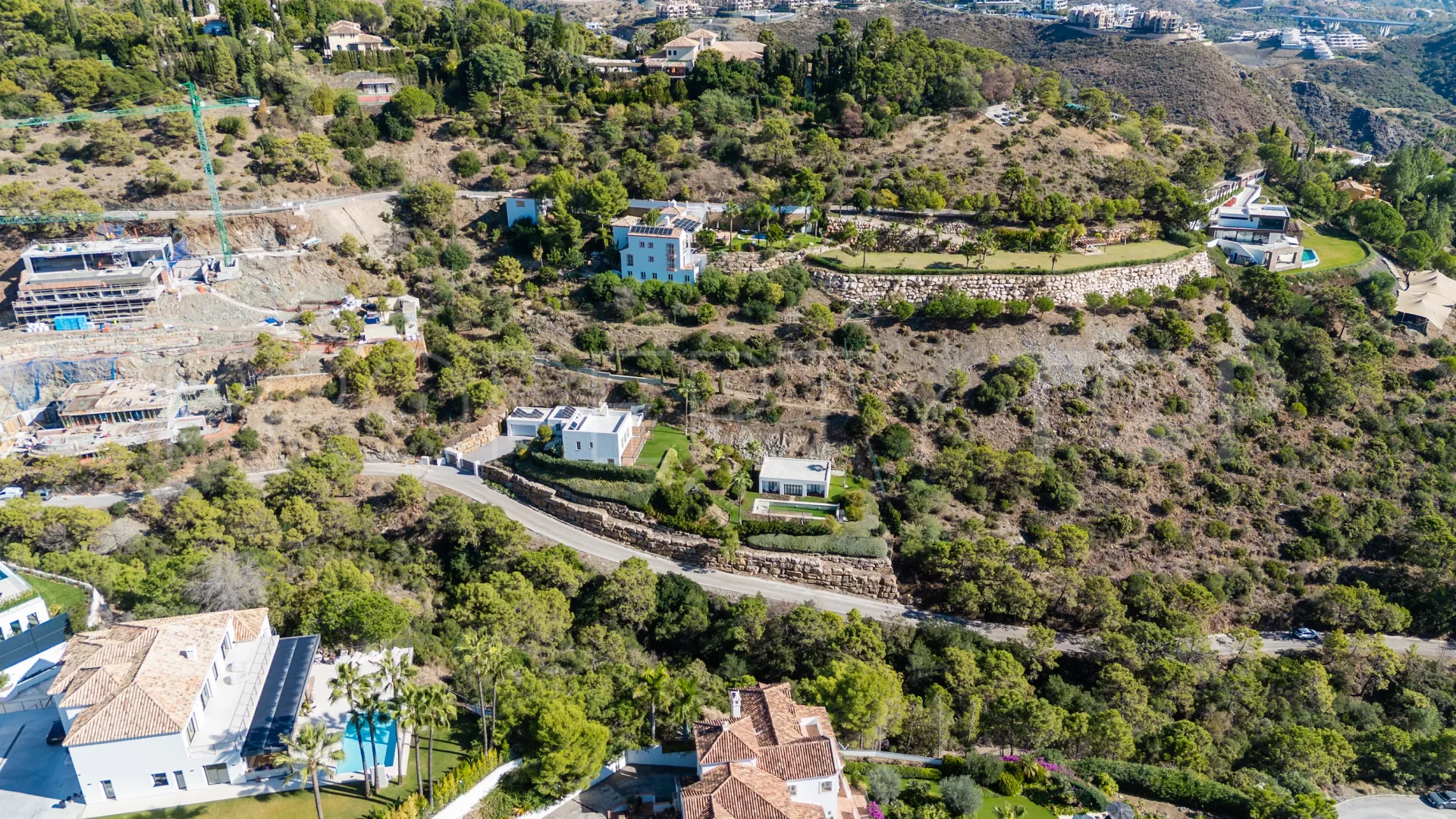 For sale villa in El Madroñal with 6 bedrooms