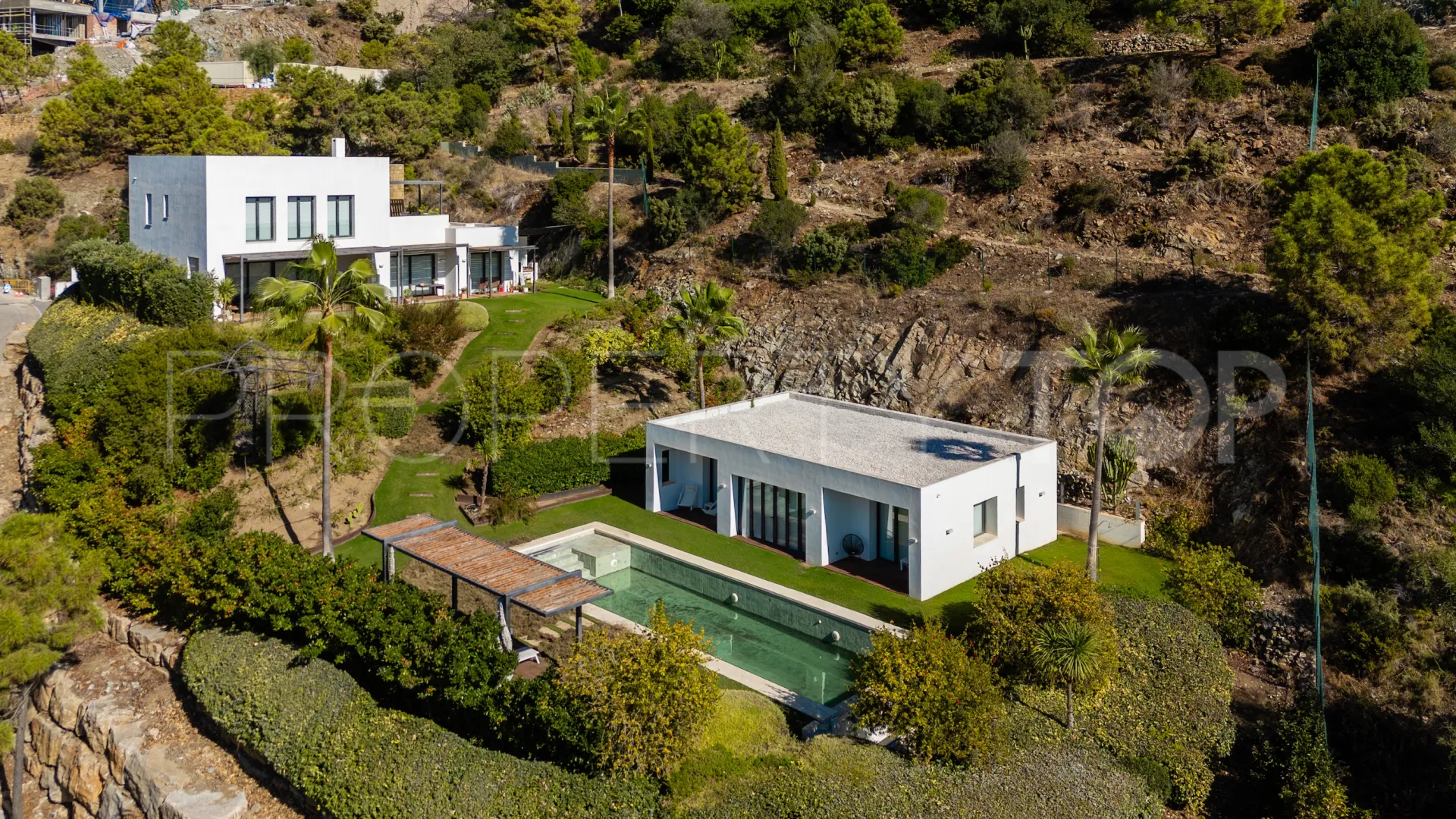 For sale villa in El Madroñal with 6 bedrooms