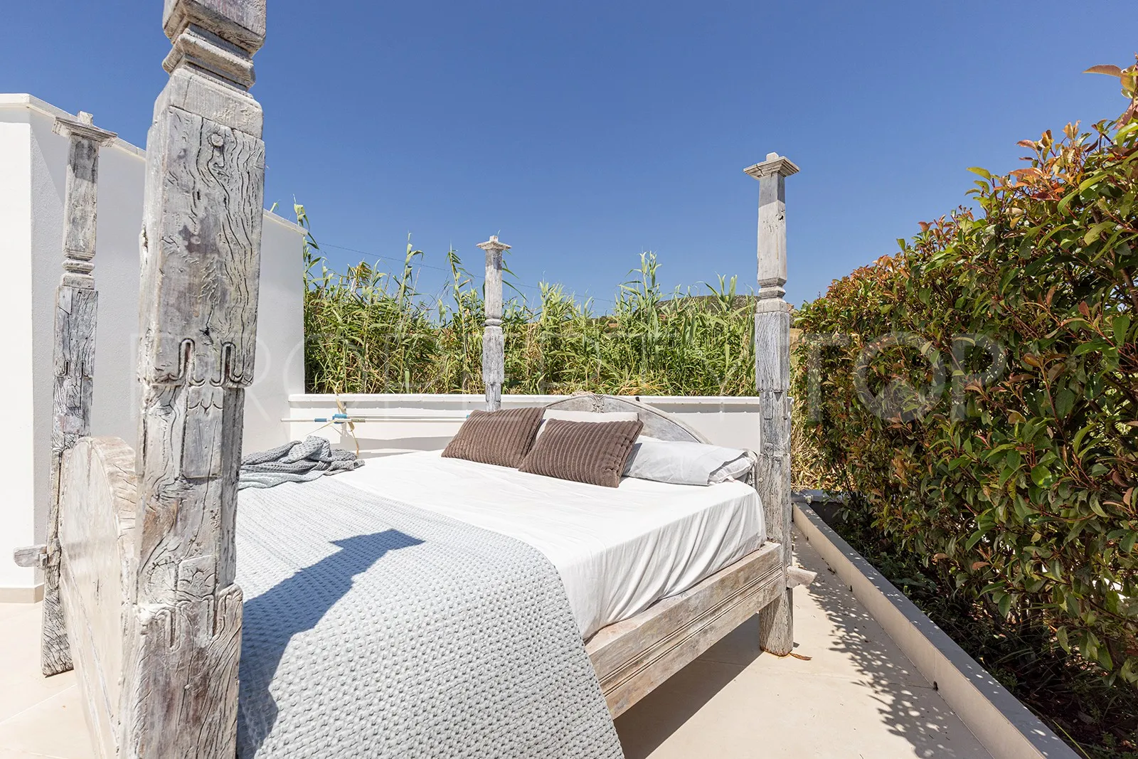 Casares, villa en venta