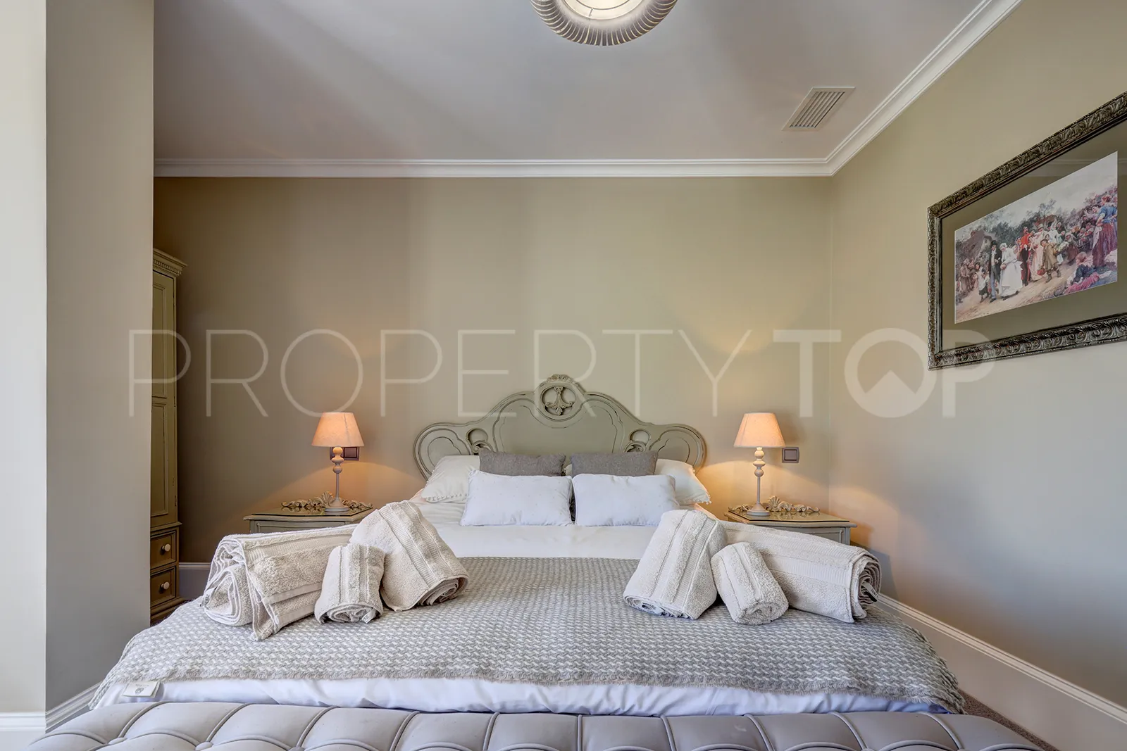 Casares, villa en venta