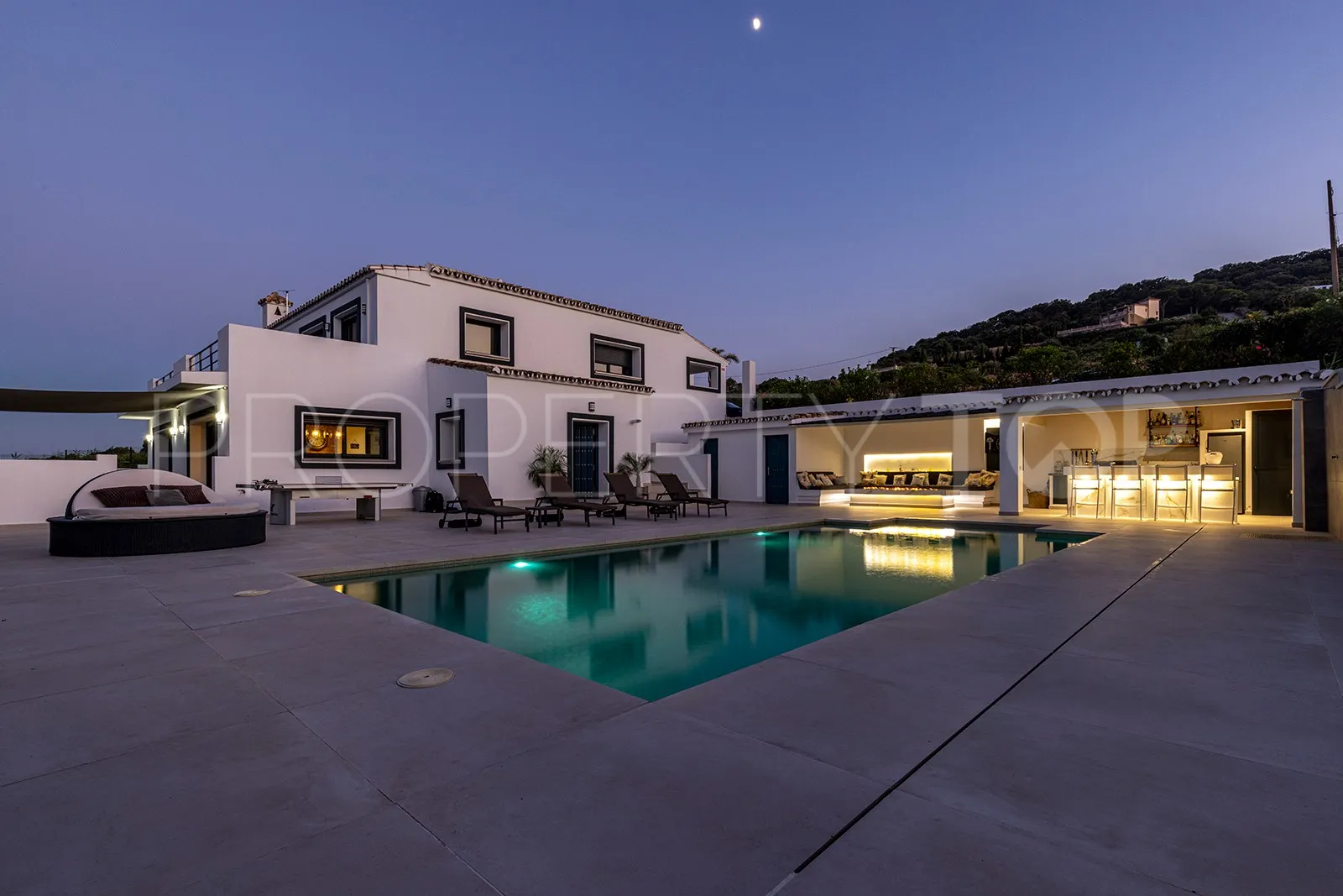 Casares, villa en venta