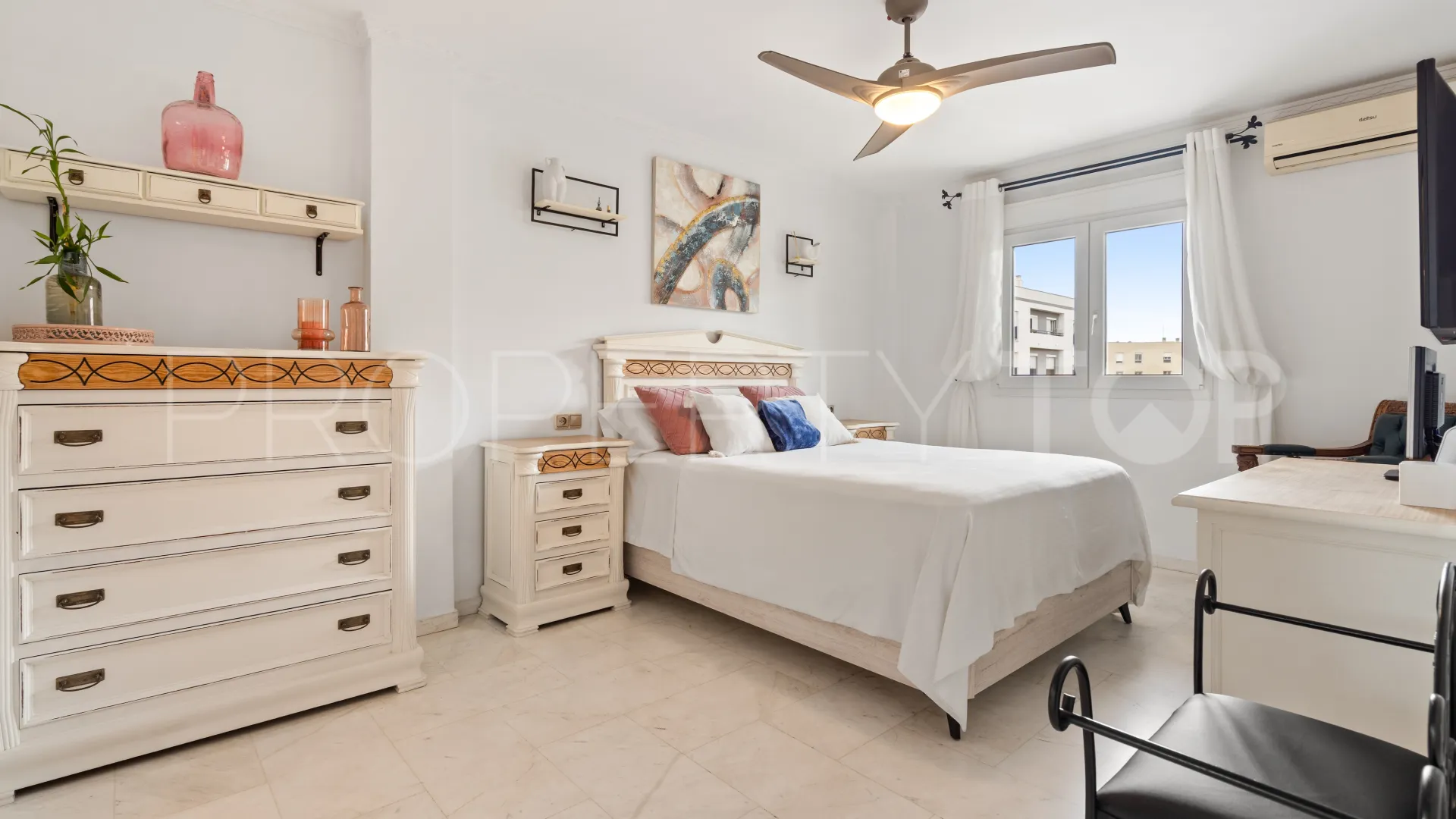 Apartamento en venta en Estepona Ciudad