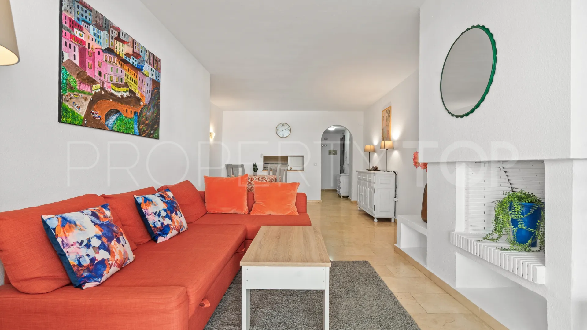 Apartamento en venta en Estepona Puerto