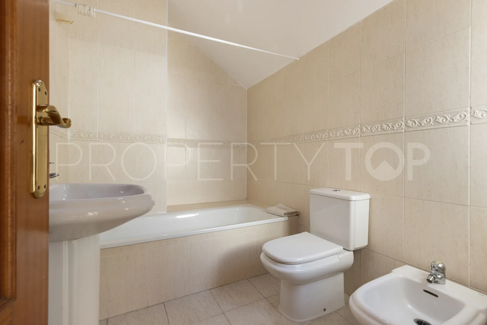 Buy Calvario 4 bedrooms town house
