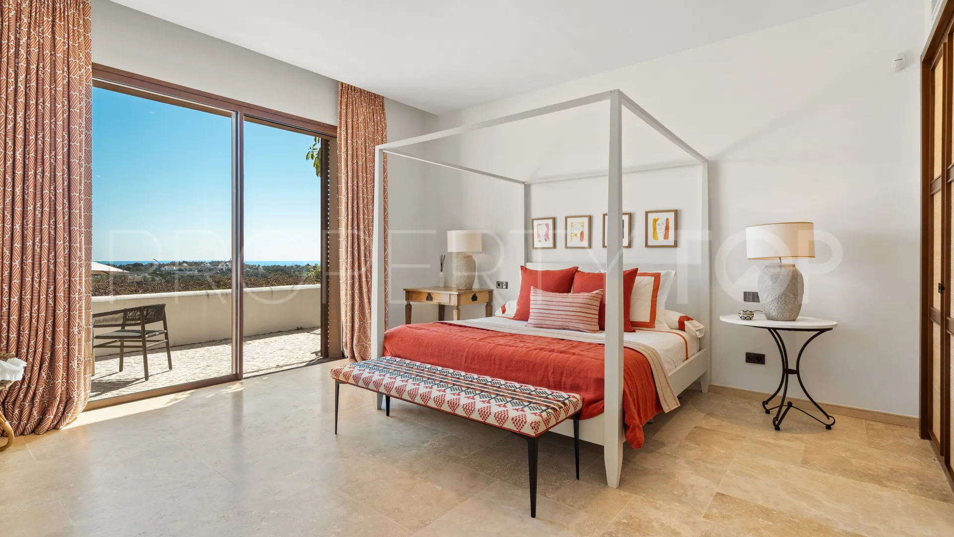 Se vende villa en Finca Cortesin