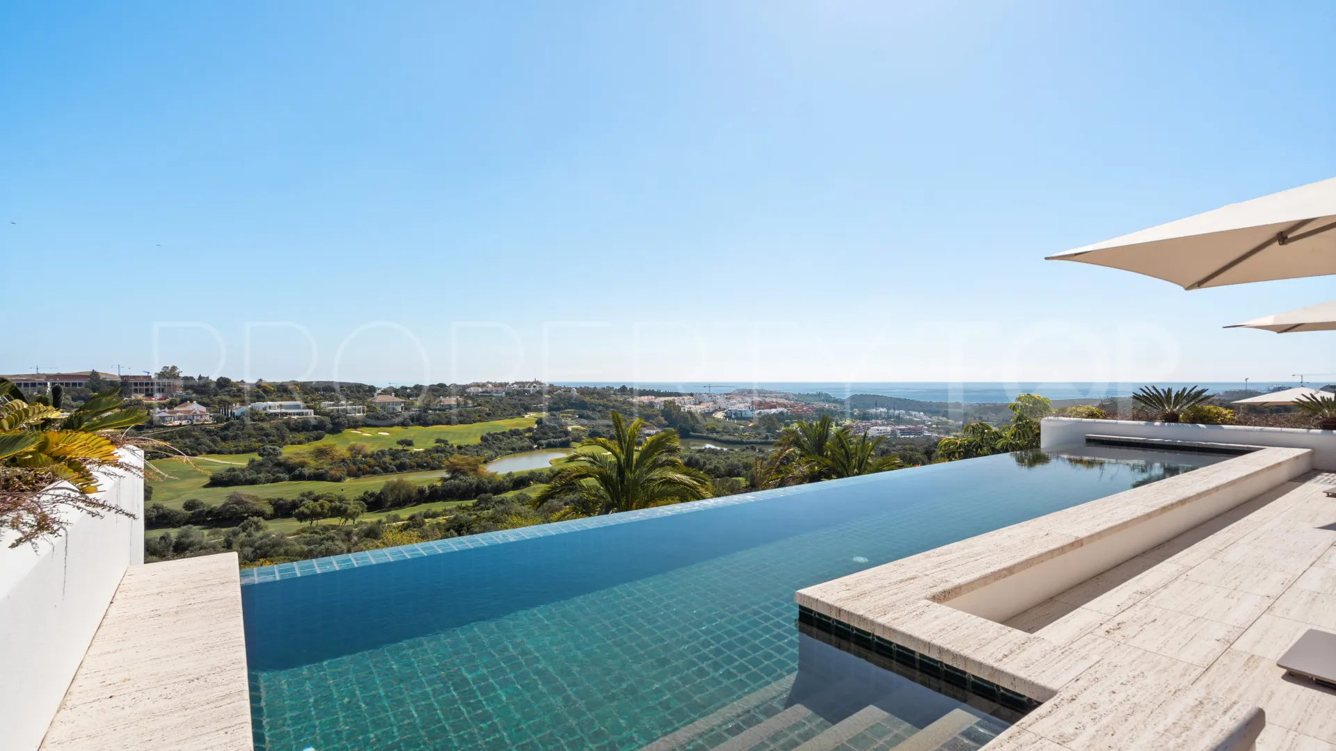 Se vende villa en Finca Cortesin